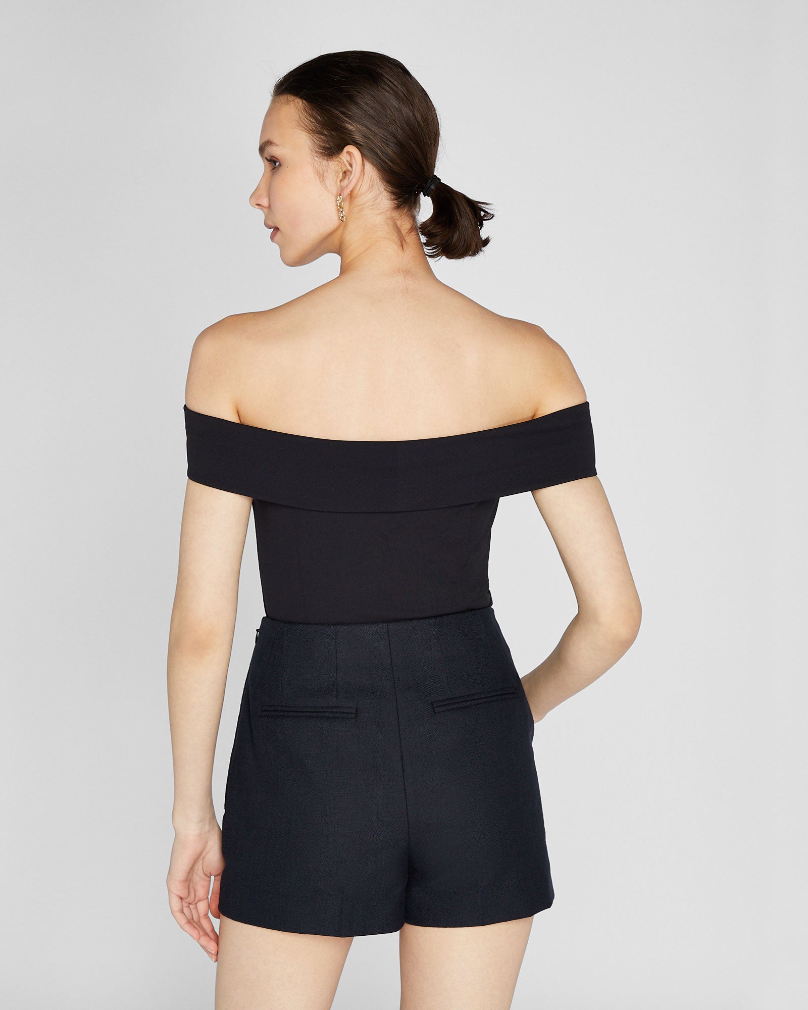 CLUB MONACO - Luxe Crepe Off-The-Shoulder Top - Black