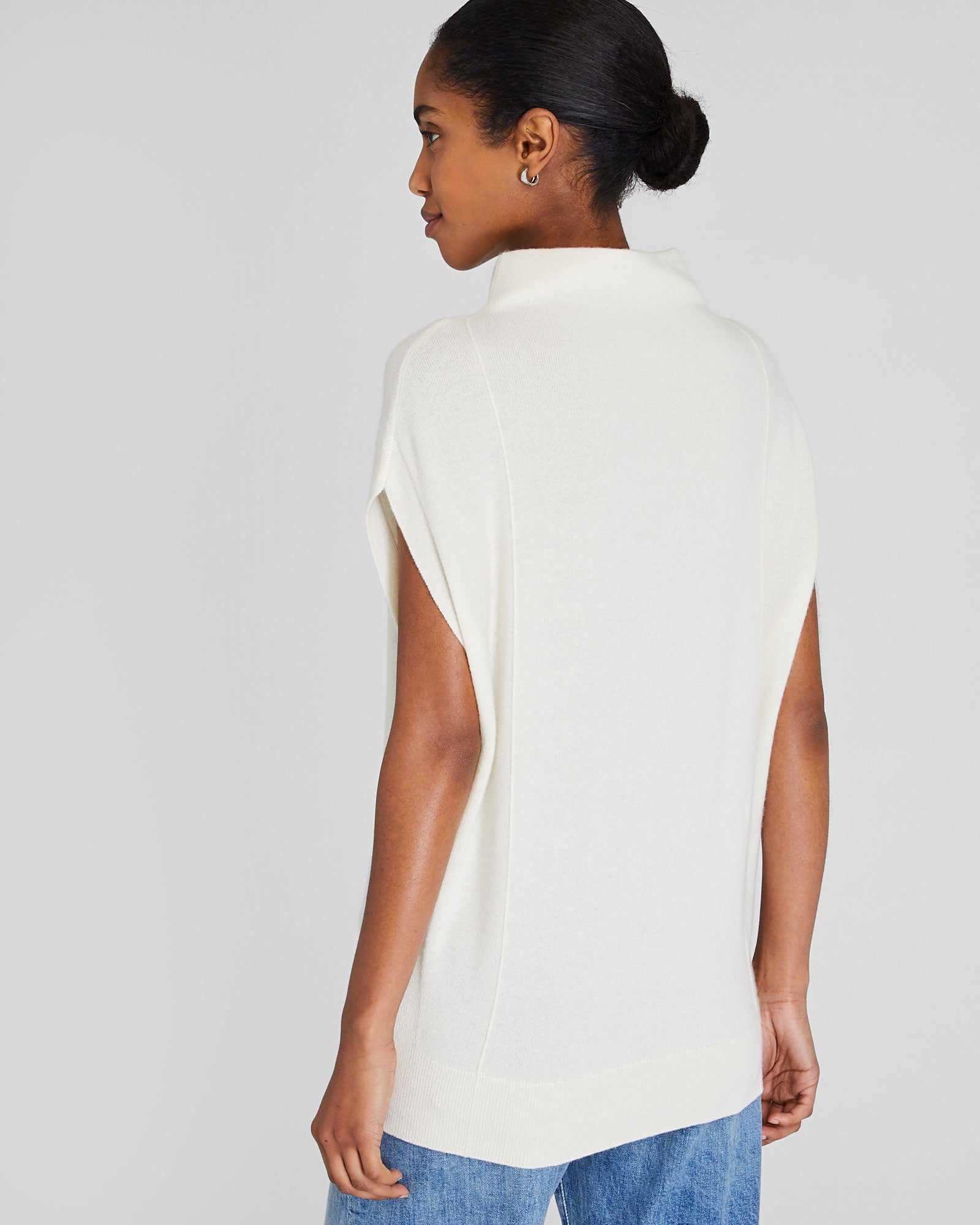 CLUB MONACO - Cashmere Abhy Sweater - Ivory