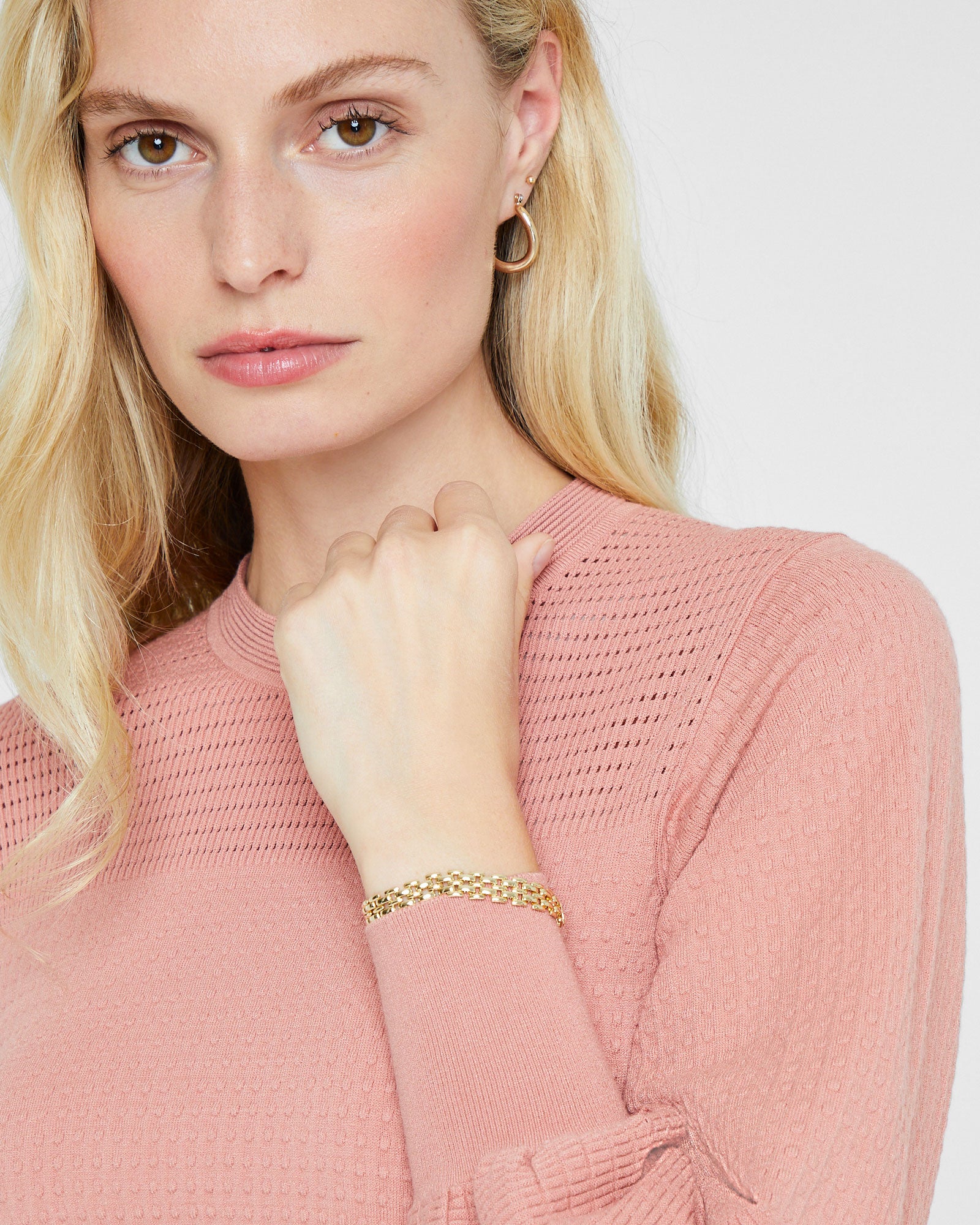 CLUB MONACO - Textured Crewneck - Dusty Pink