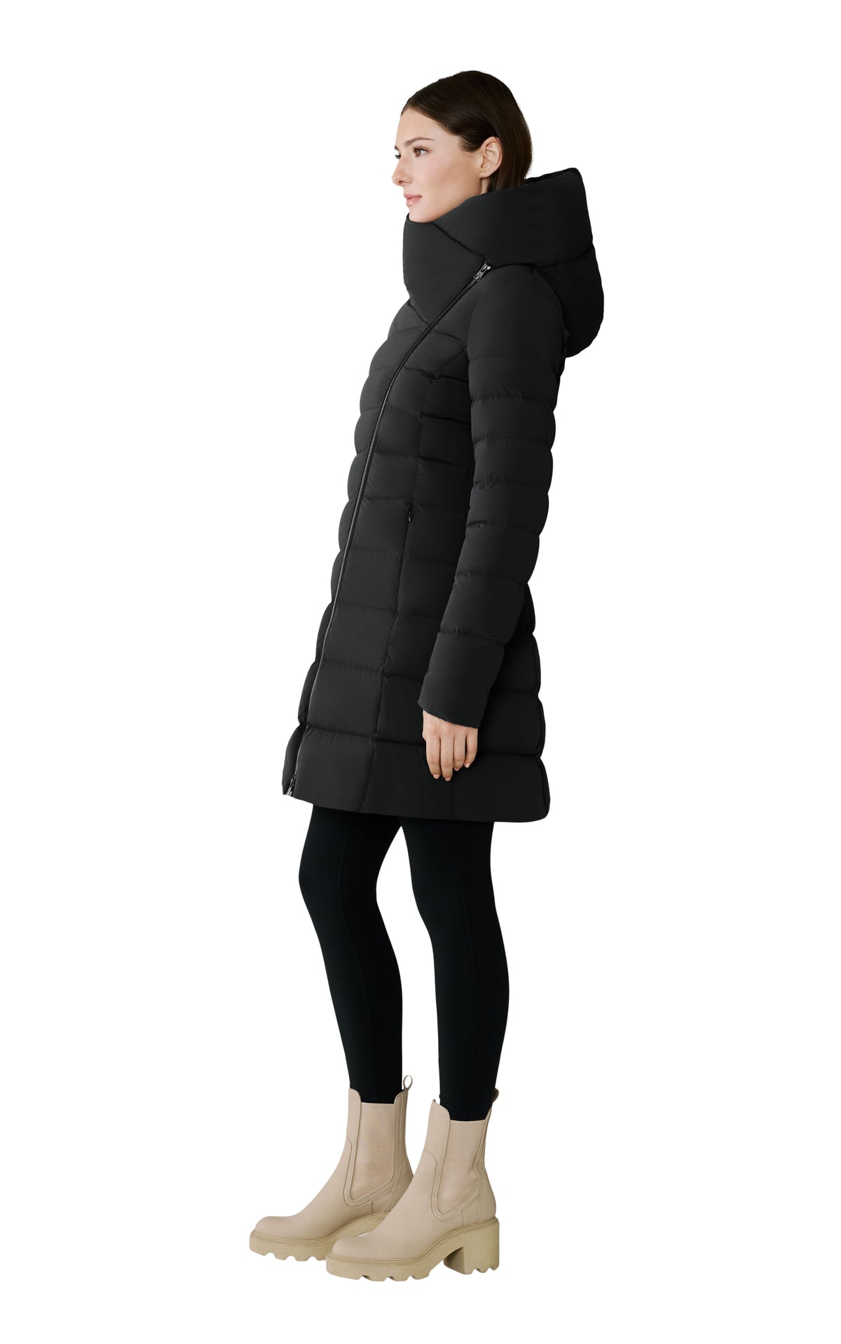 Club Monaco - SOIA & KYO Judy-M Stretch Down Jacket in Black - Noir