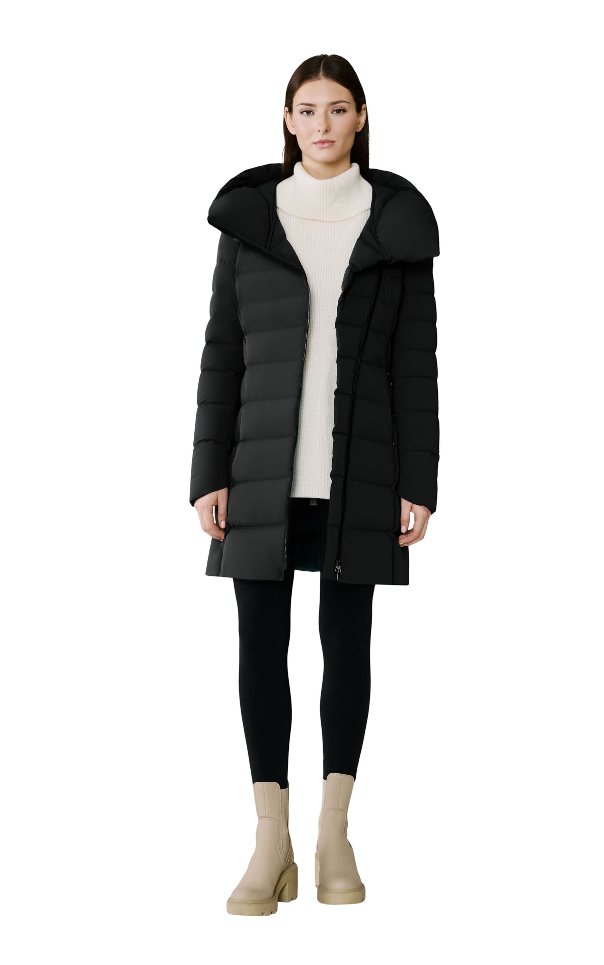 Club Monaco - SOIA & KYO Judy-M Stretch Down Jacket in Black - Noir