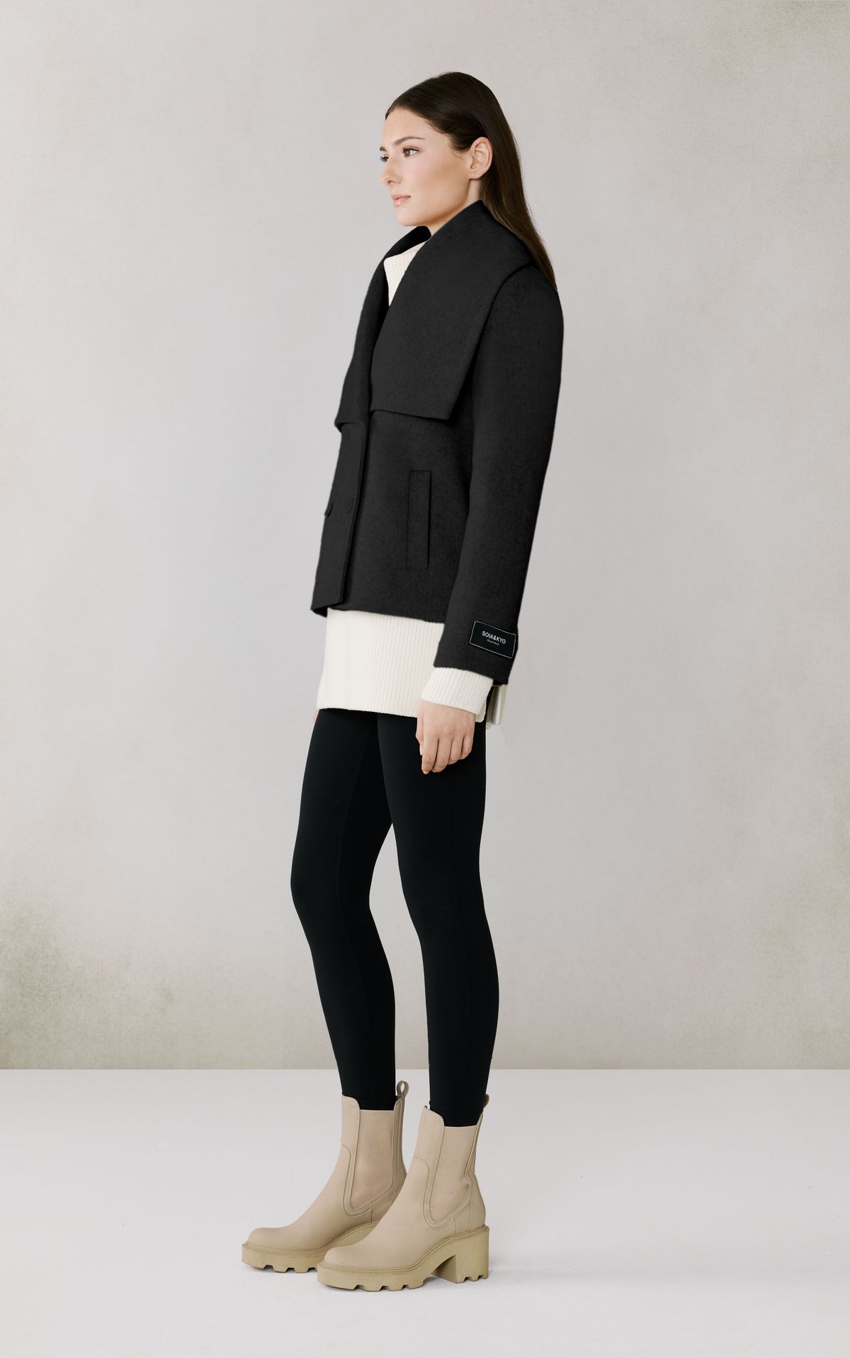 Club Monaco - SOIA & KYO Tala Double Breasted Wool Coat in Black - Noir