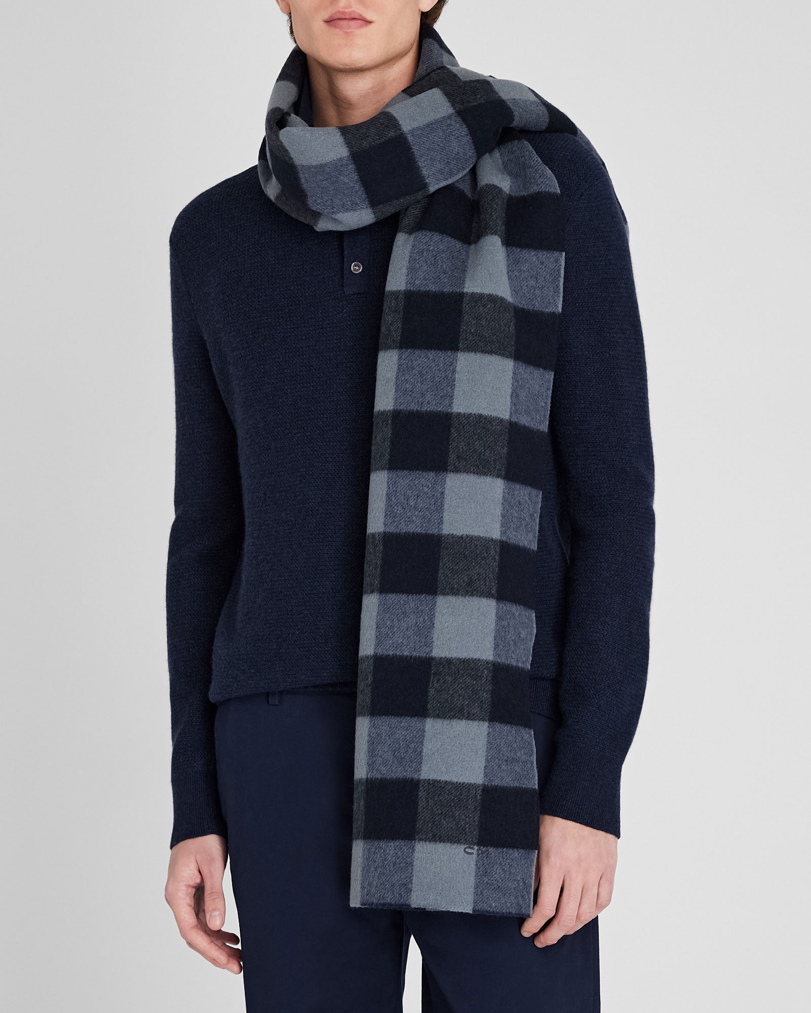 CLUB MONACO - Écharpe double face - Base bleue