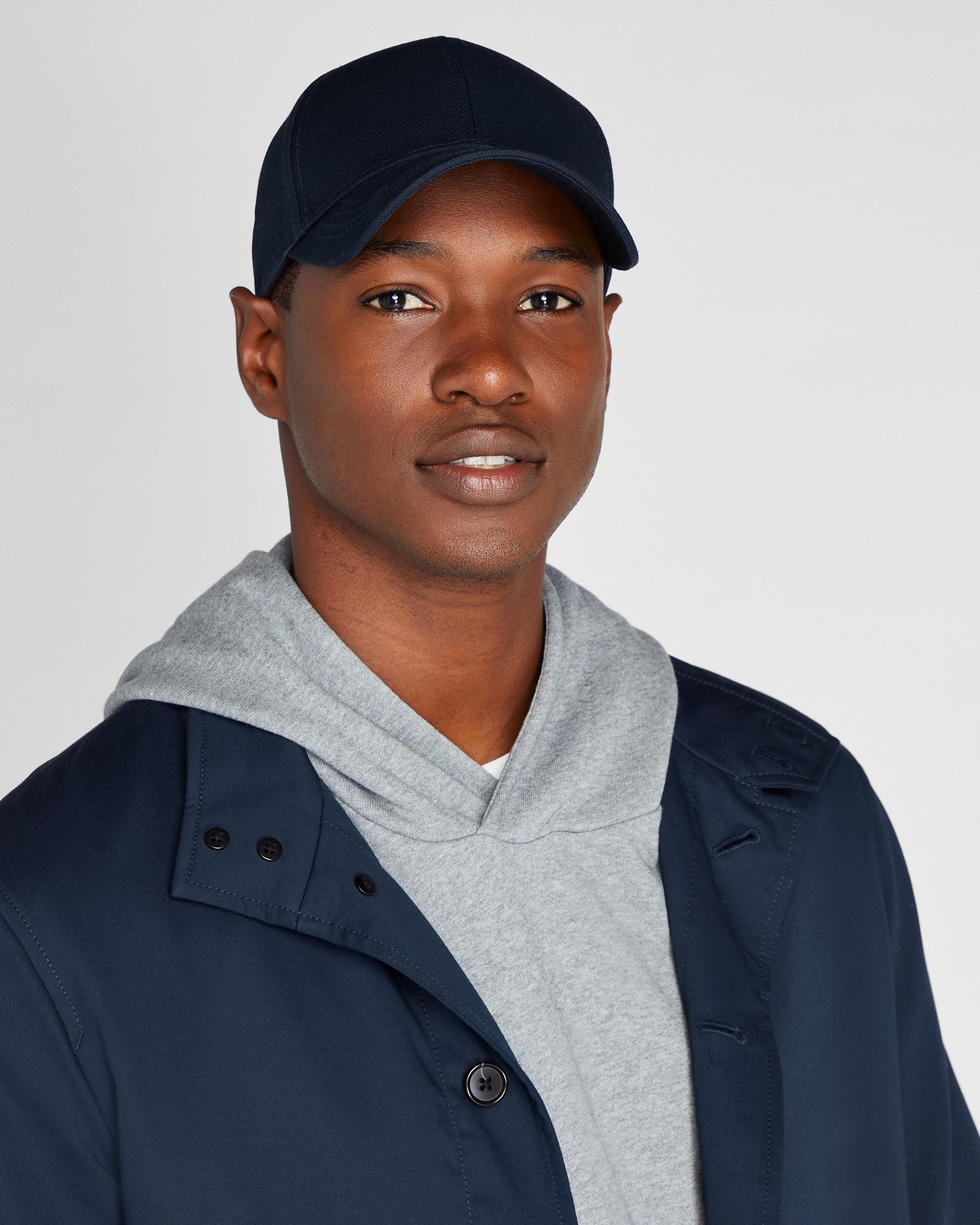 CLUB MONACO - Casquette de baseball à lanières en cuir CM - Blanc Cassé