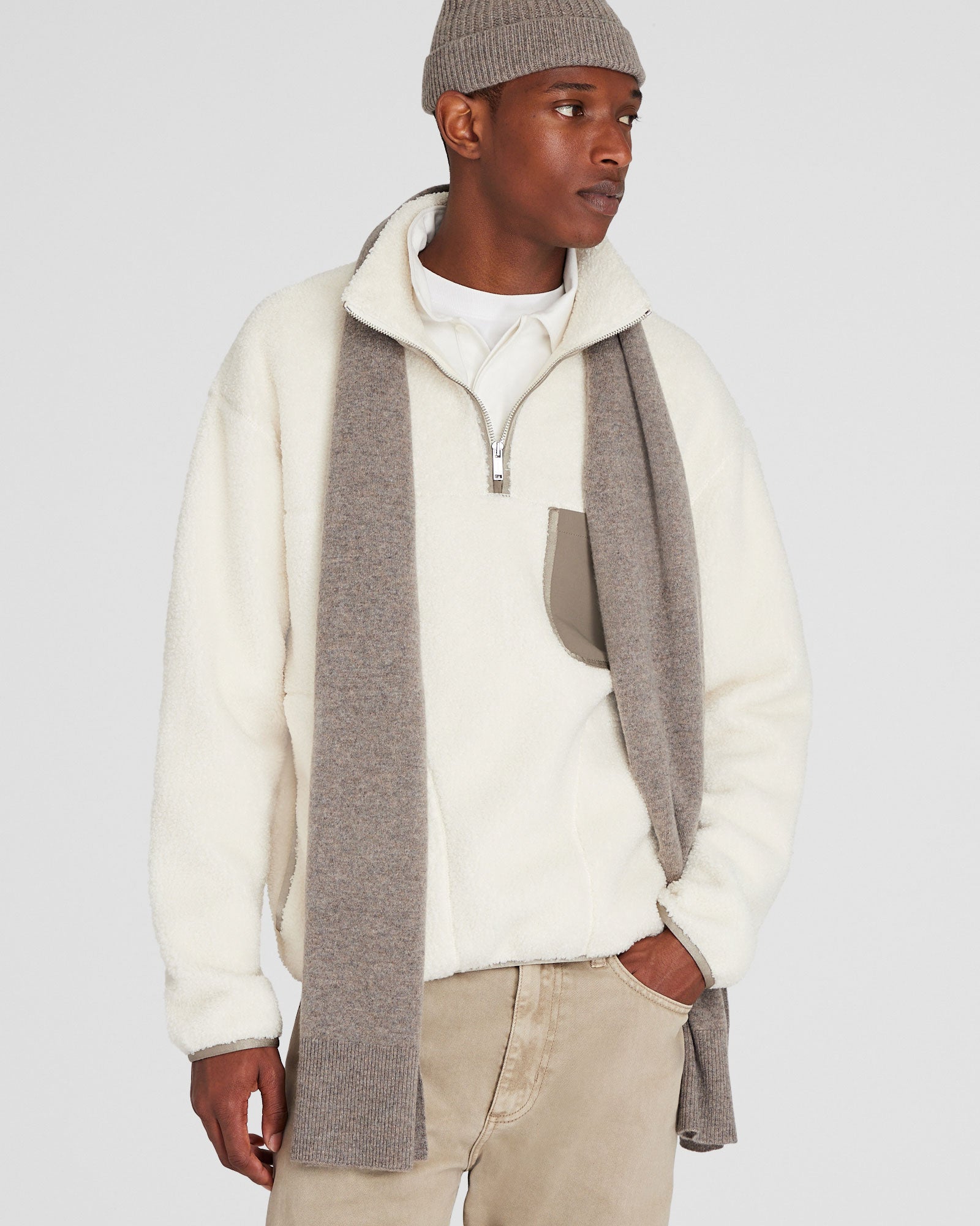 CLUB MONACO - Kensington Cashmere Scarf - Taupe