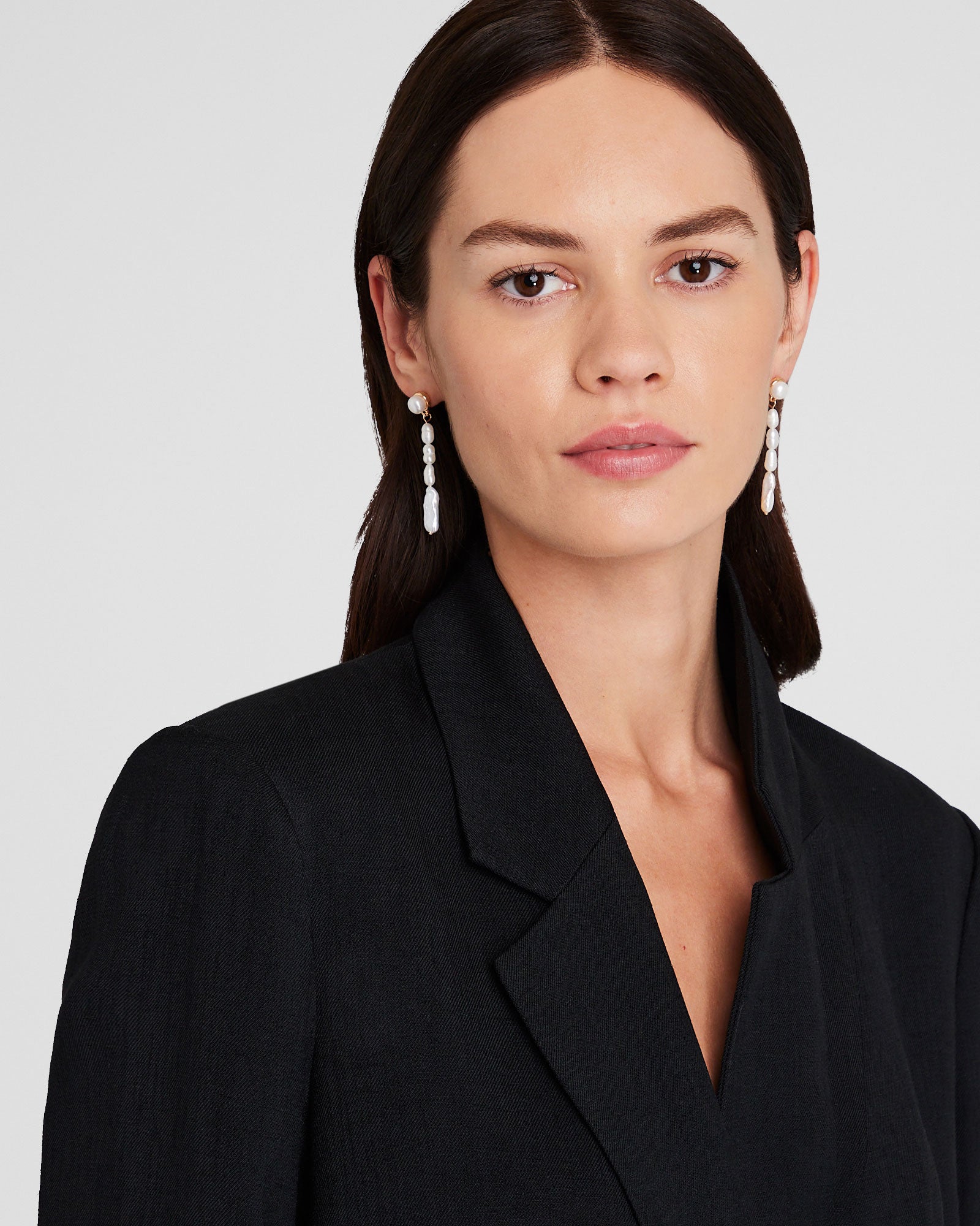 CLUB MONACO - Pearl Dangling Earrings - Gold