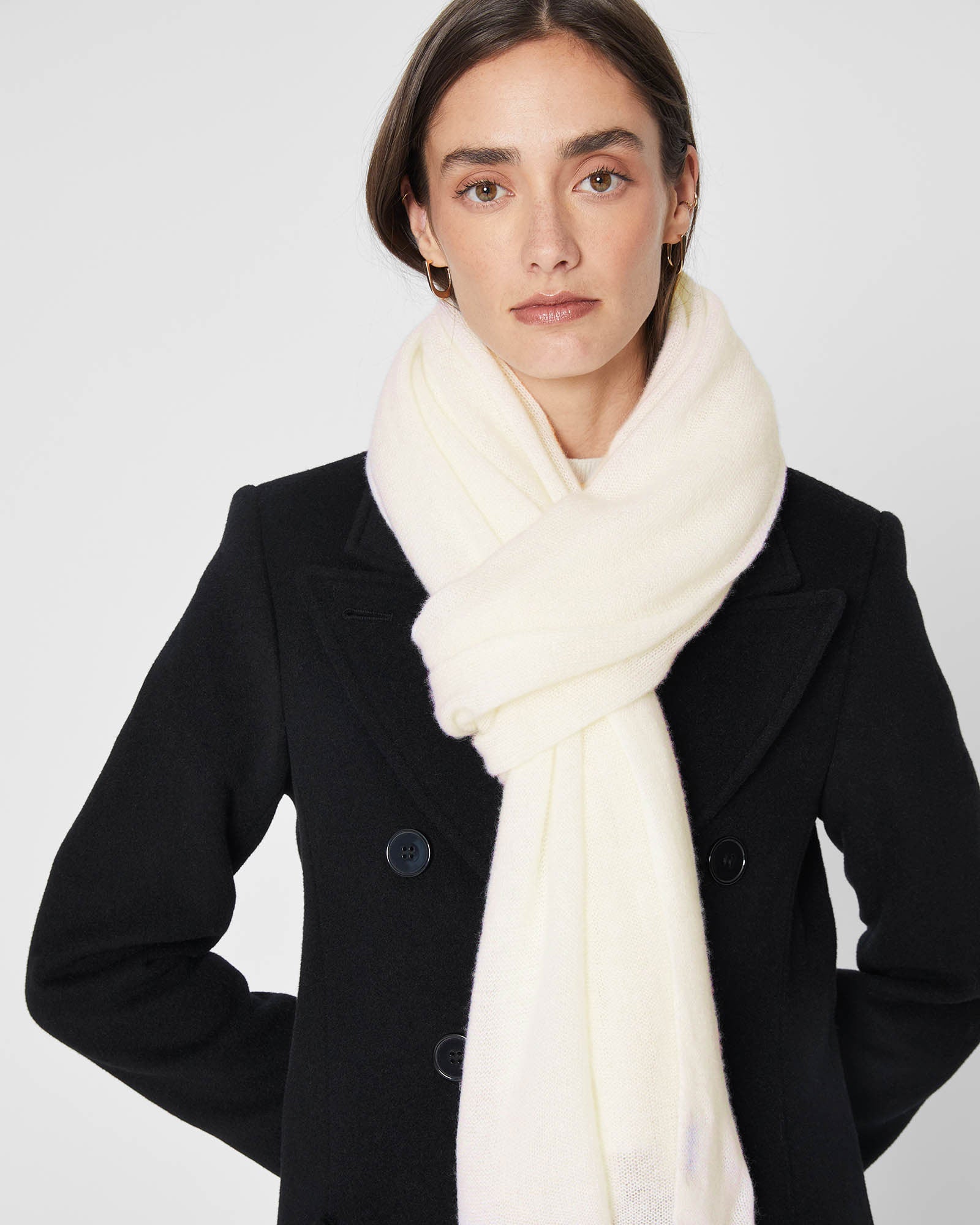 CLUB MONACO - Adele Cashmere Scarf - Cream
