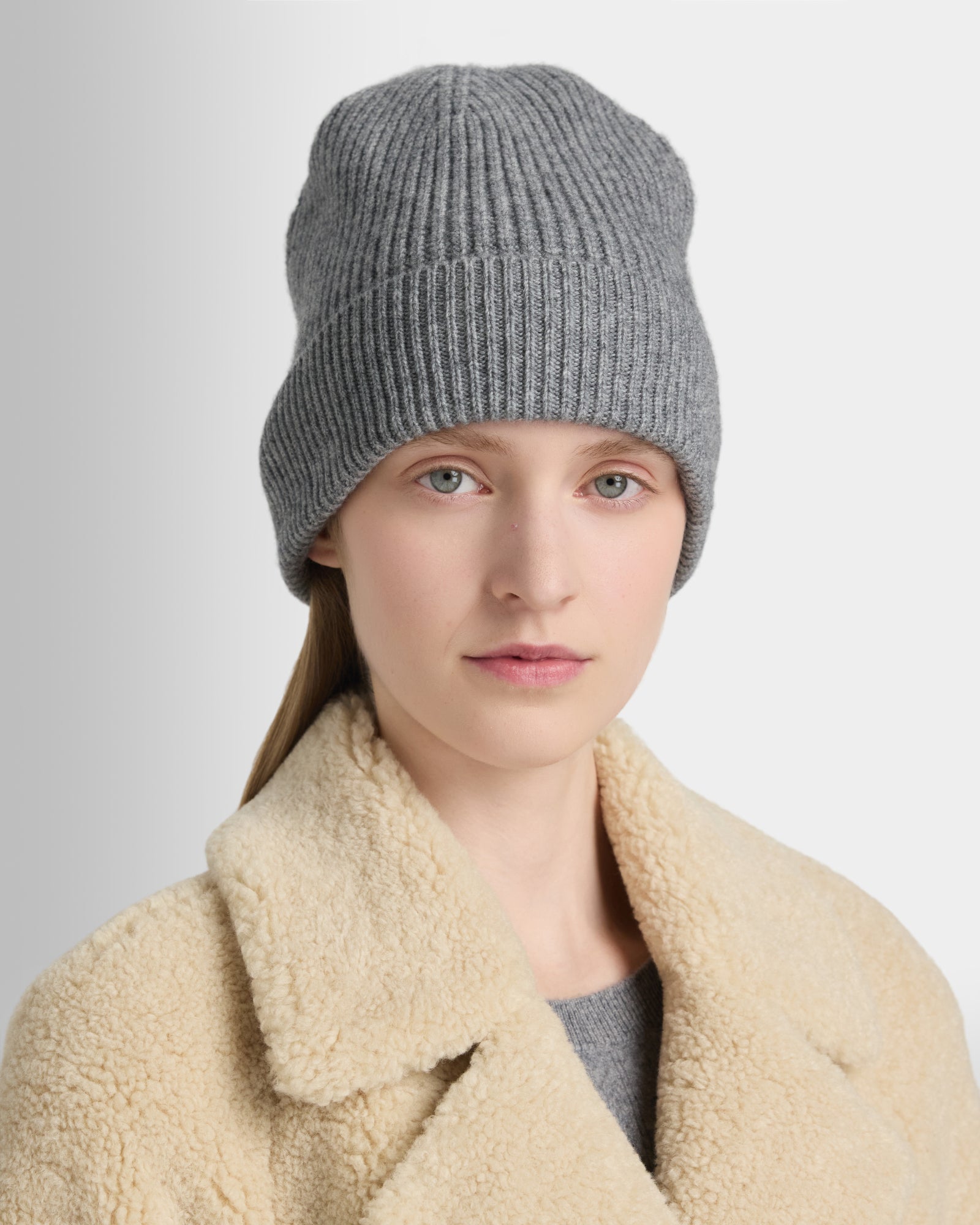 Club Monaco - Turnback Rib Hat - Medium Heather Grey