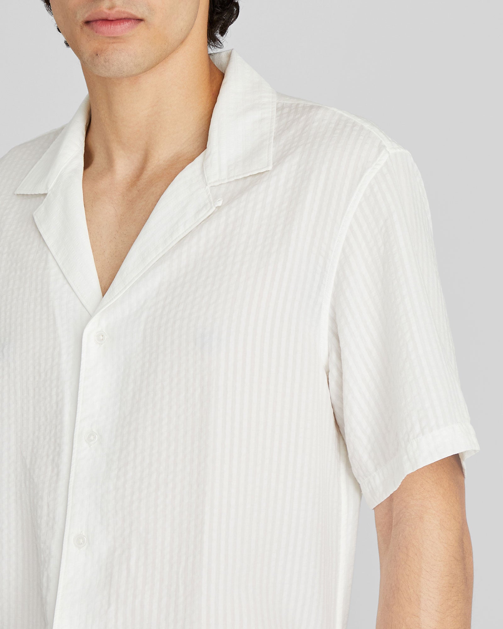 CLUB MONACO - Short Sleeve Camp Collar Seersucker Shirt - Antique White
