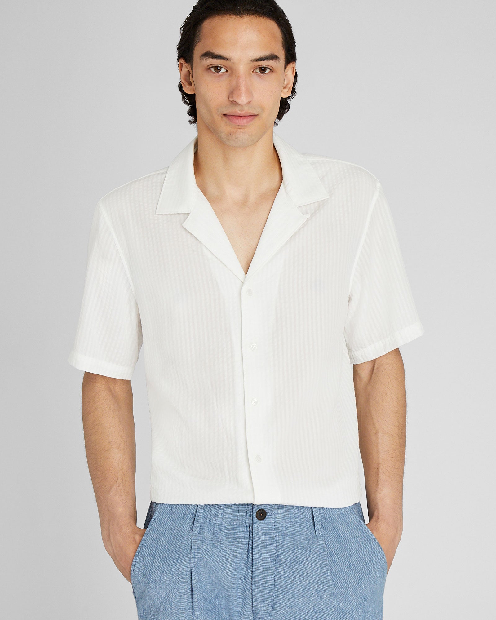 CLUB MONACO - Short Sleeve Camp Collar Seersucker Shirt - Antique White