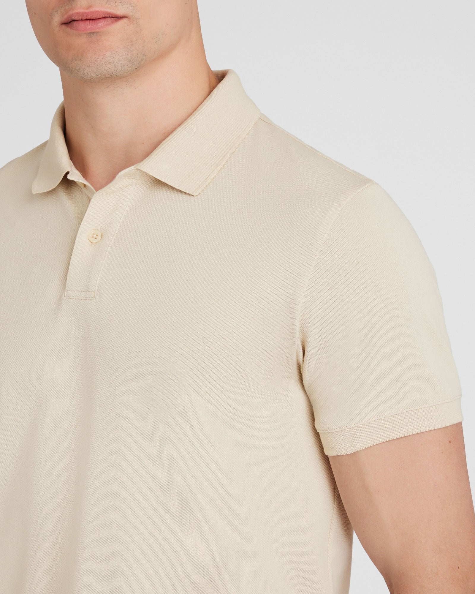 CLUB MONACO - Clean Piqué Polo - Beige