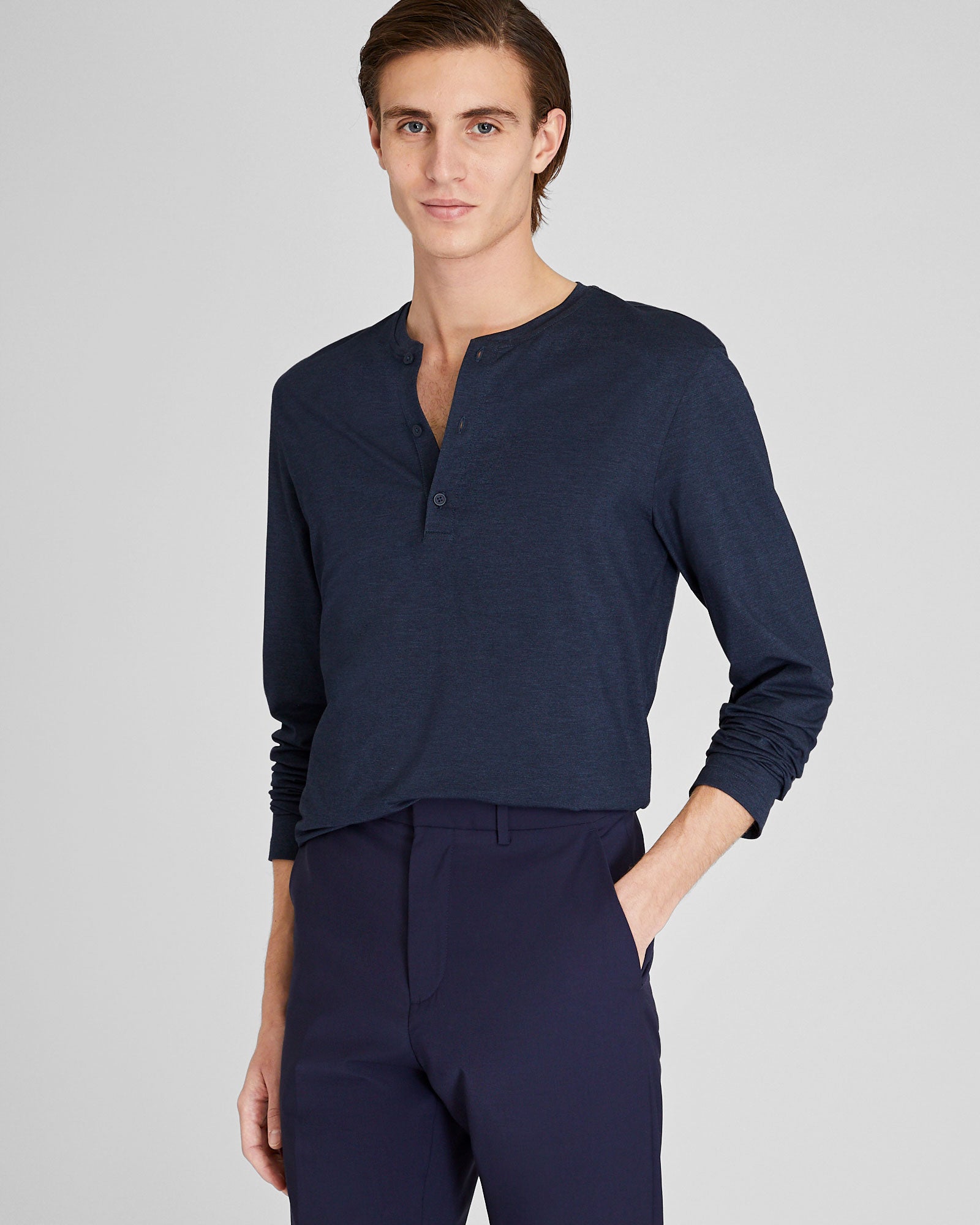 CLUB MONACO - Long Sleeve Tech Henley - Navy