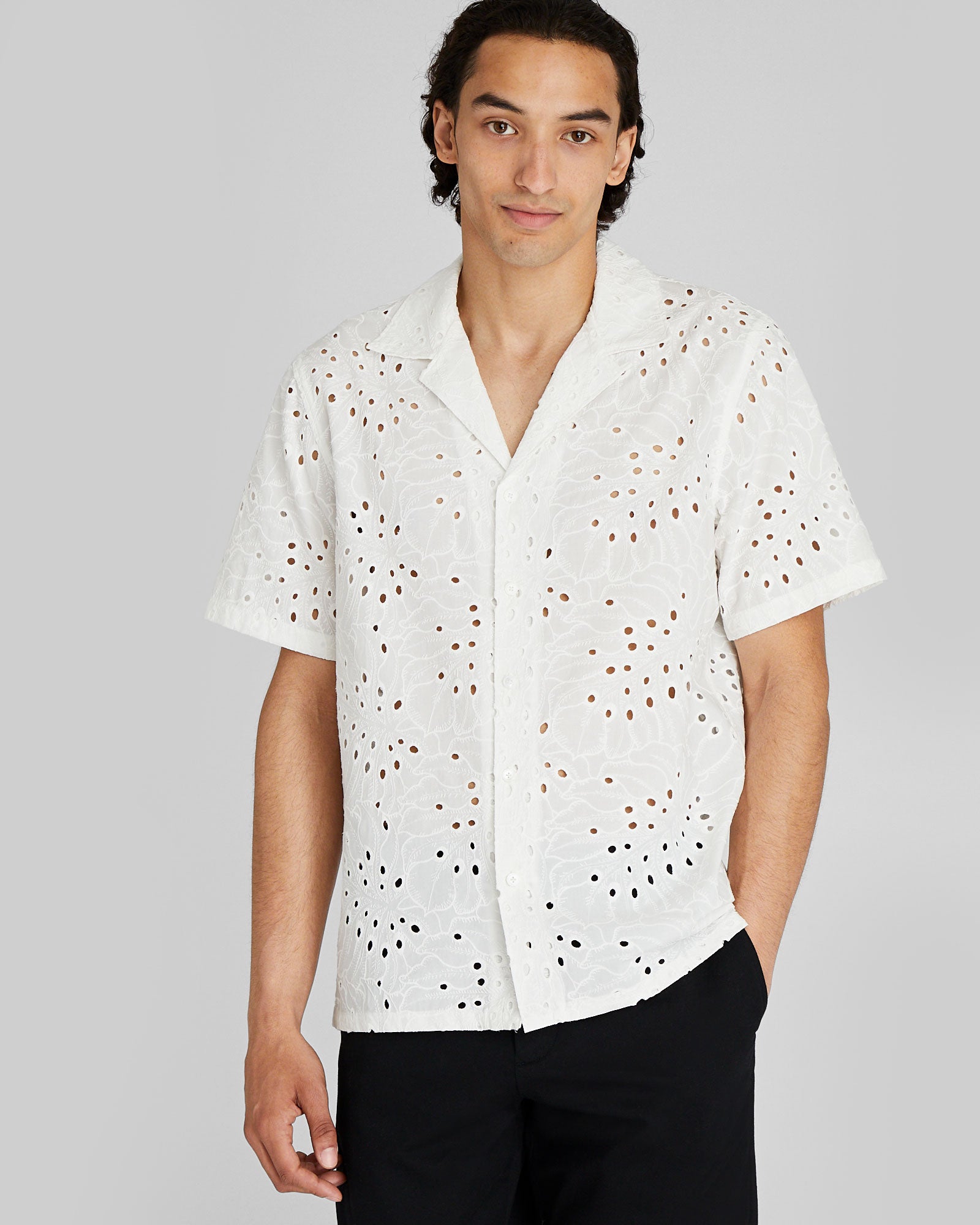 CLUB MONACO - Short Sleeve Camp Collar Eyelet Shirt - Blanc De Blanc