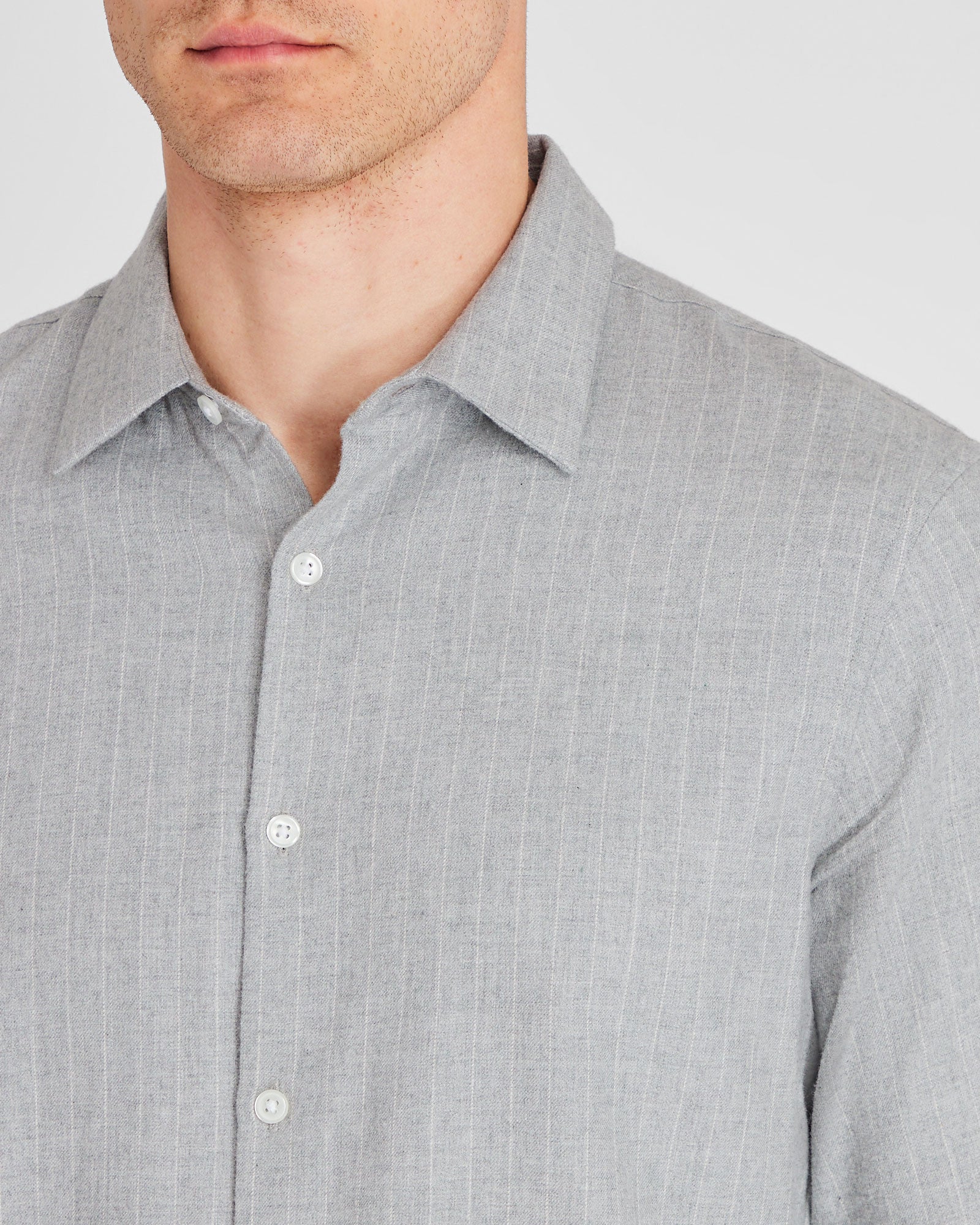 CLUB MONACO - Chemise à fines rayures en sergé - Gris Chiné