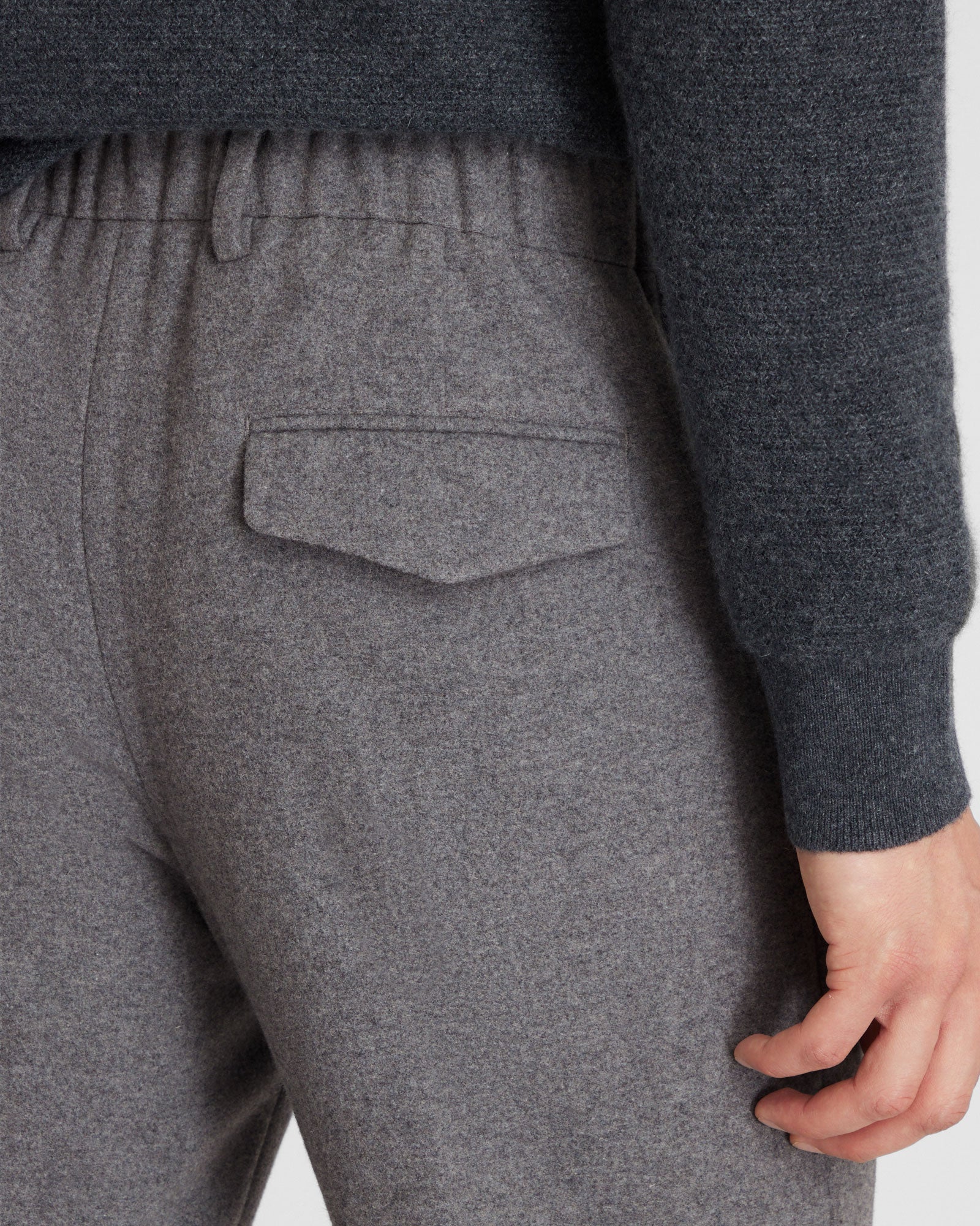 CLUB MONACO - Pantalon élastique hybride en laine - Gris Chiné Moyen