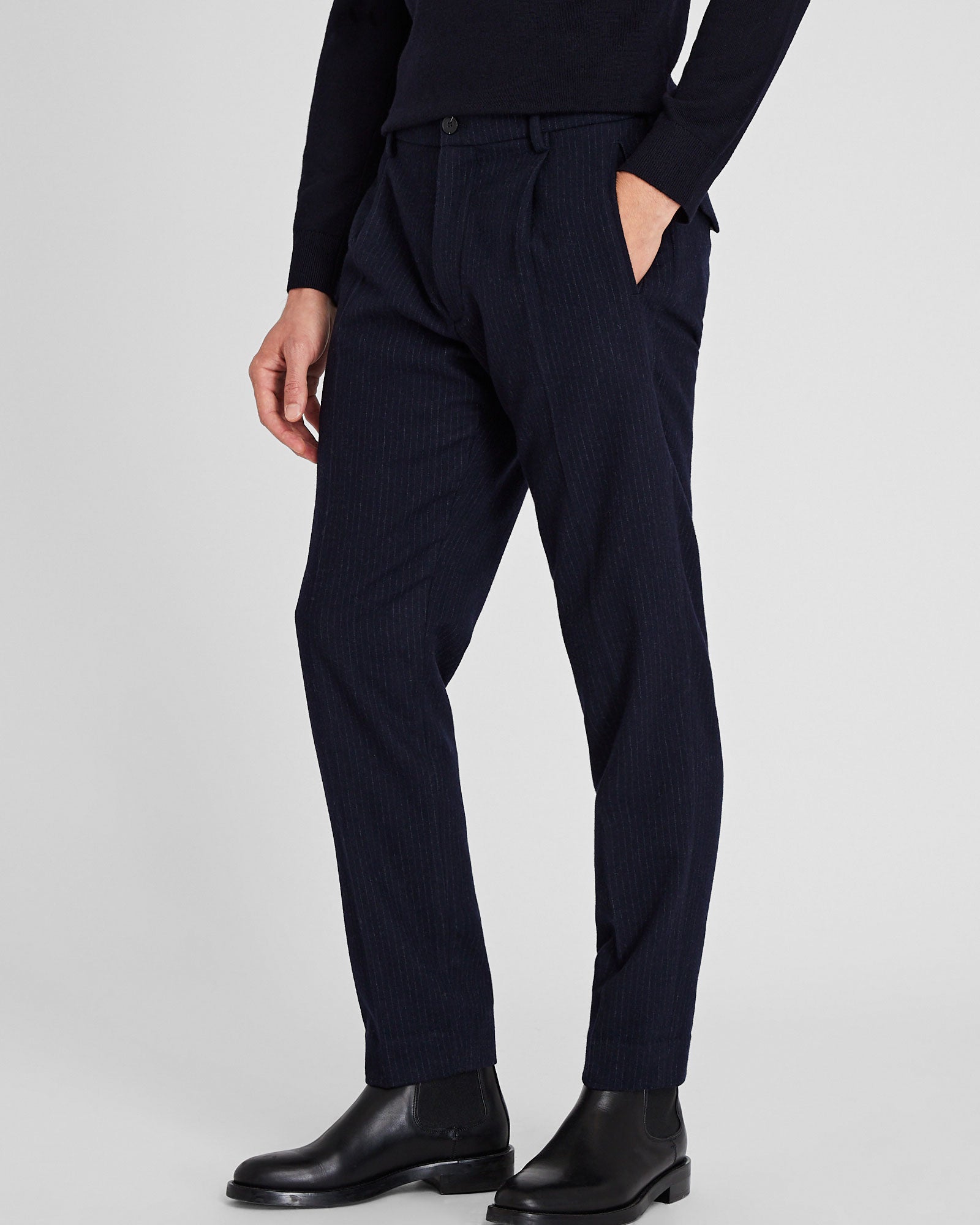 CLUB MONACO - Pantalon élastique hybride en laine - Rayures Marines