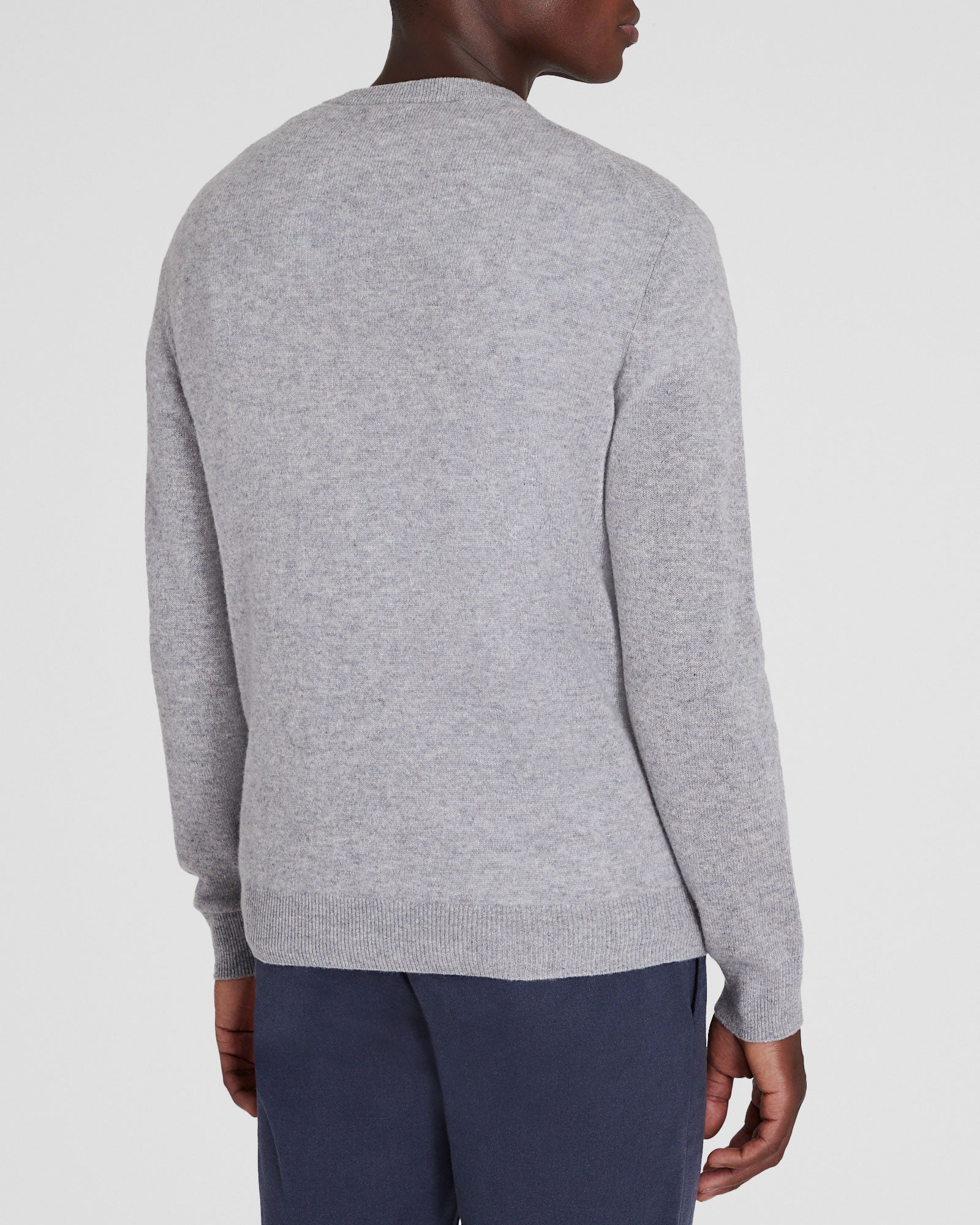 CLUB MONACO - Lightweight Cashmere Crewneck - Heather Grey