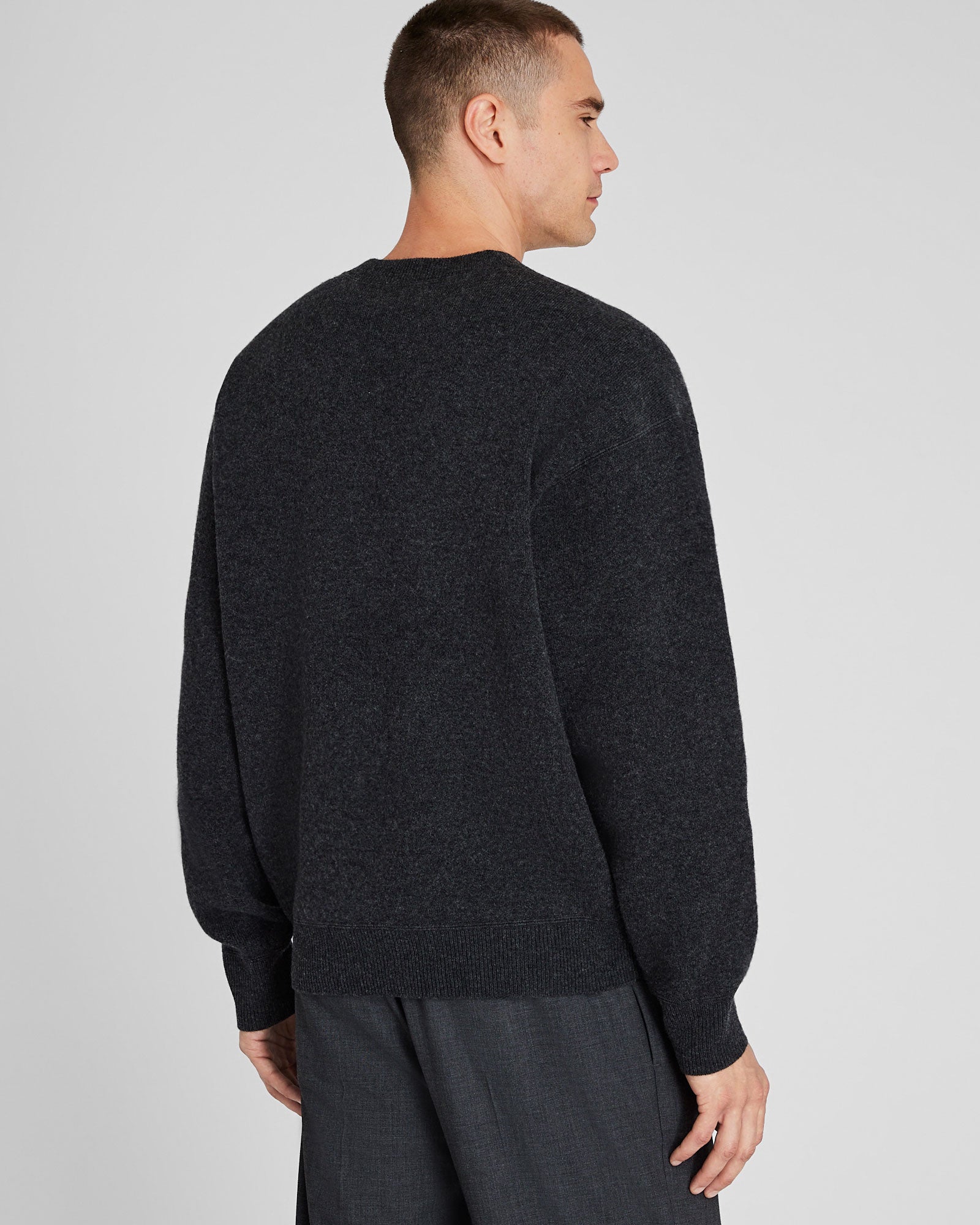 CLUB MONACO - Chandail Écusson jacquard - Base de charbon de bois