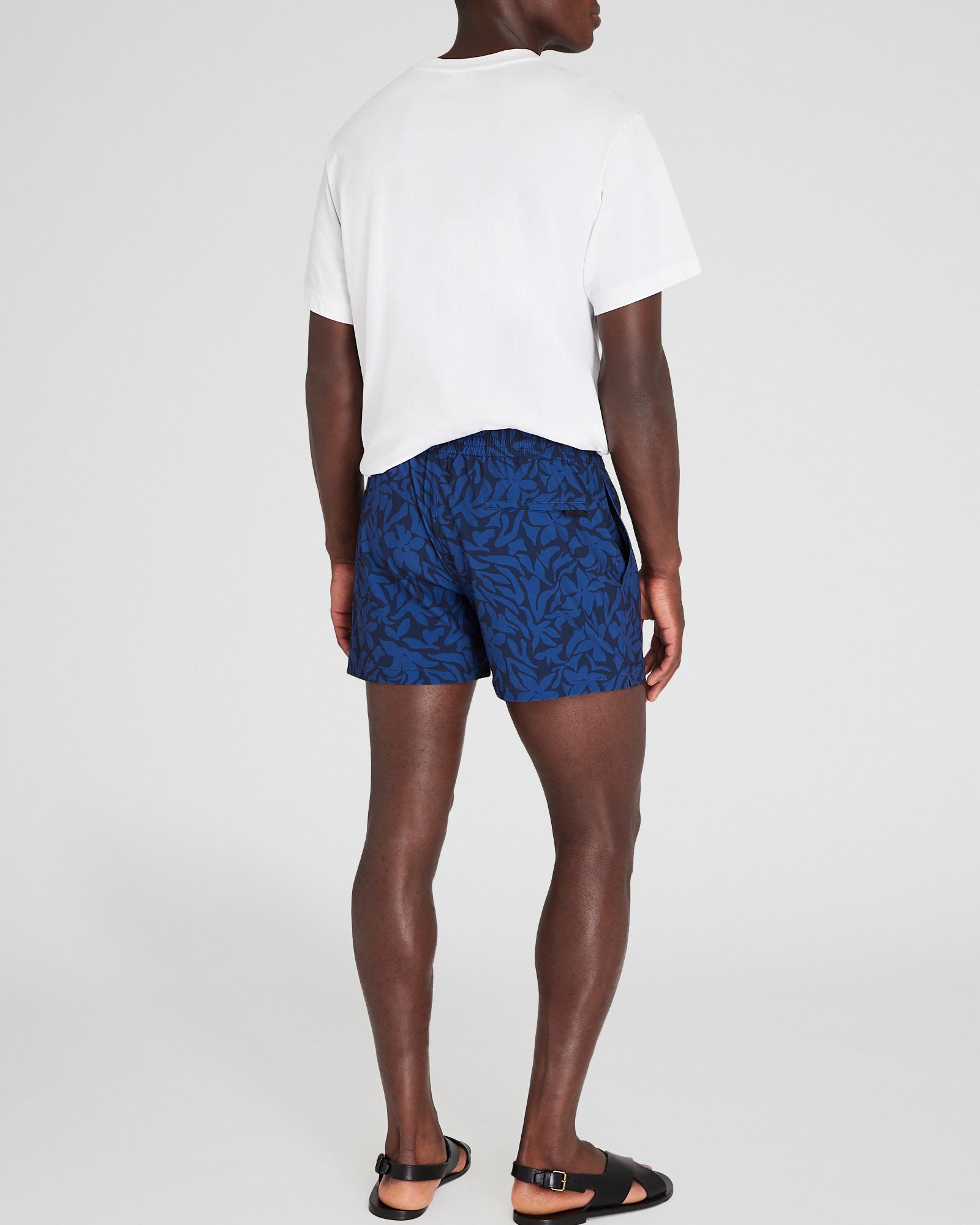 CLUB MONACO - Arlen Island-Palm 4" Swim Trunk - Blue Base