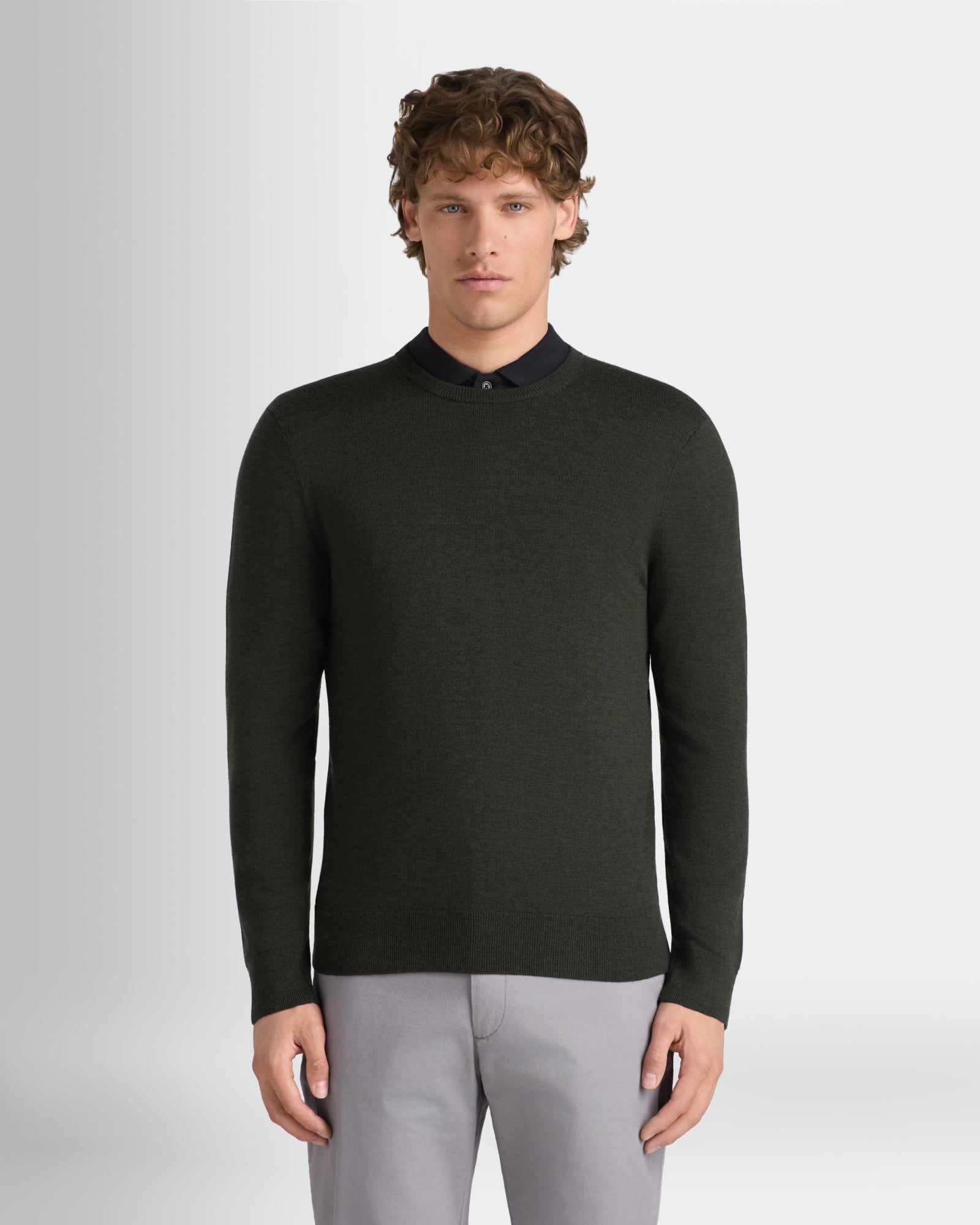 Club Monaco Corp, CA - Merino Crew - Olive