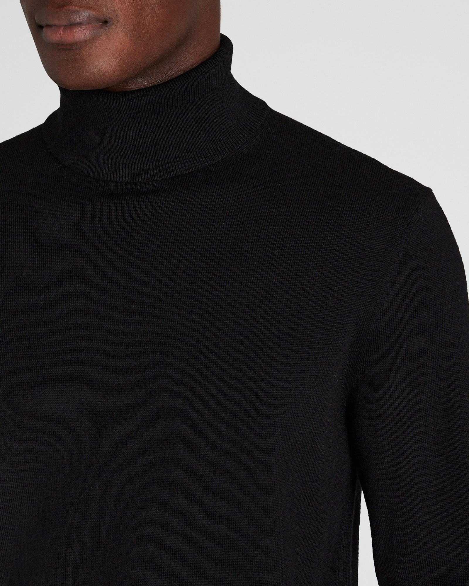 CLUB MONACO - Merino Turtleneck - Black