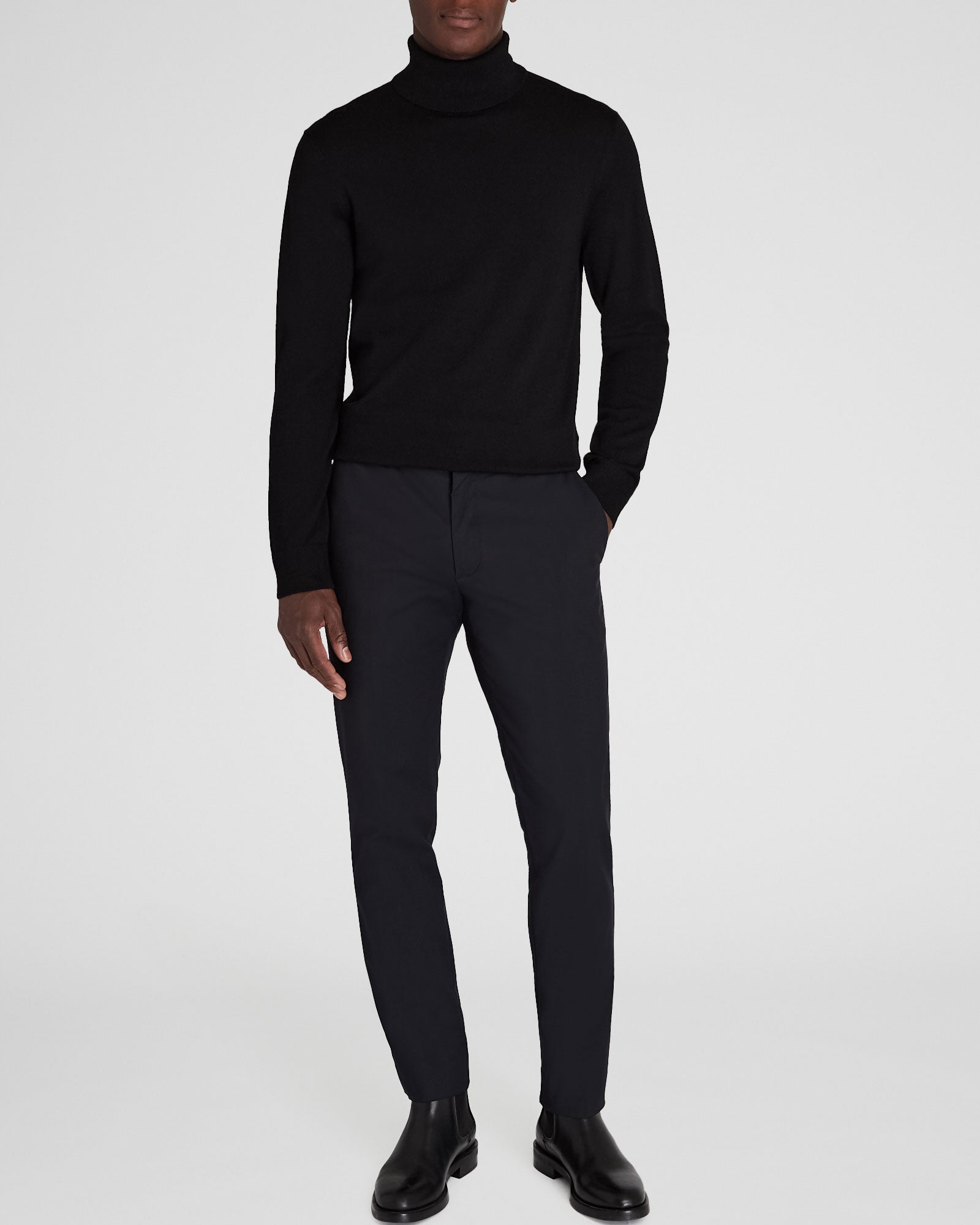 CLUB MONACO - Merino Turtleneck - Black