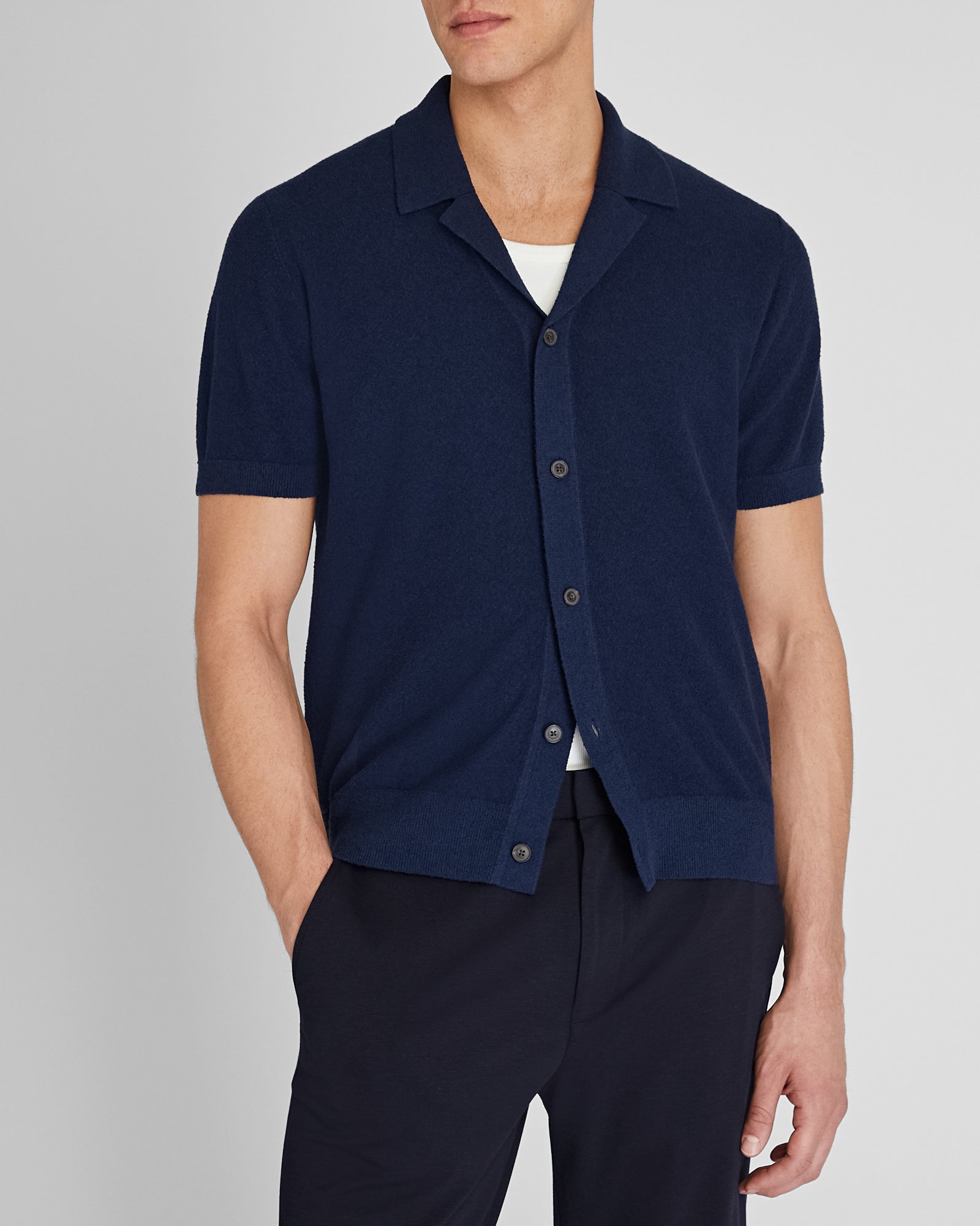 CLUB MONACO - Chandail en tricot bouclé à col camp et manches courtes - Marine