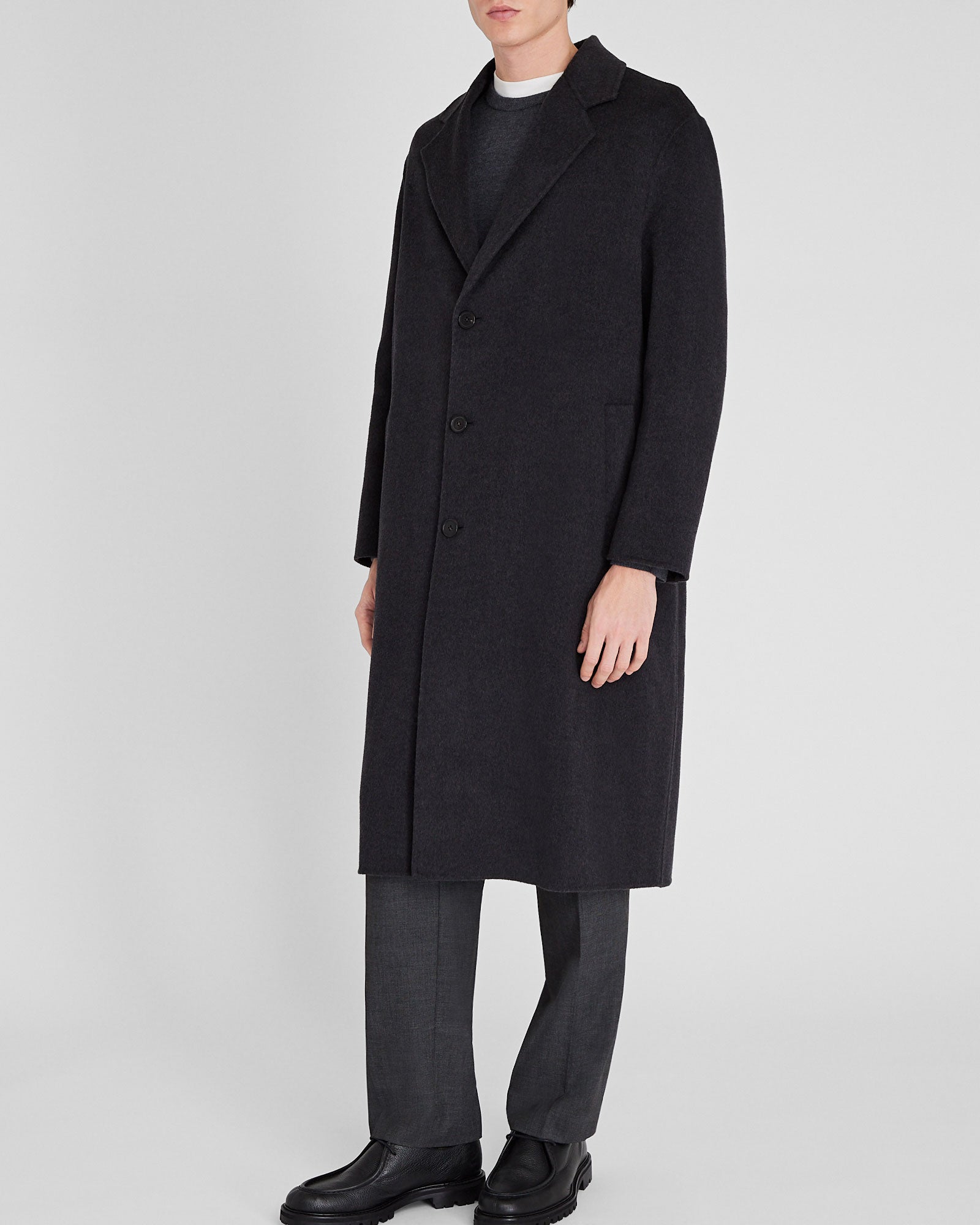 CLUB MONACO - Manteau décontracté en laine à boutonnage simple de la collection capsule - Gris foncé