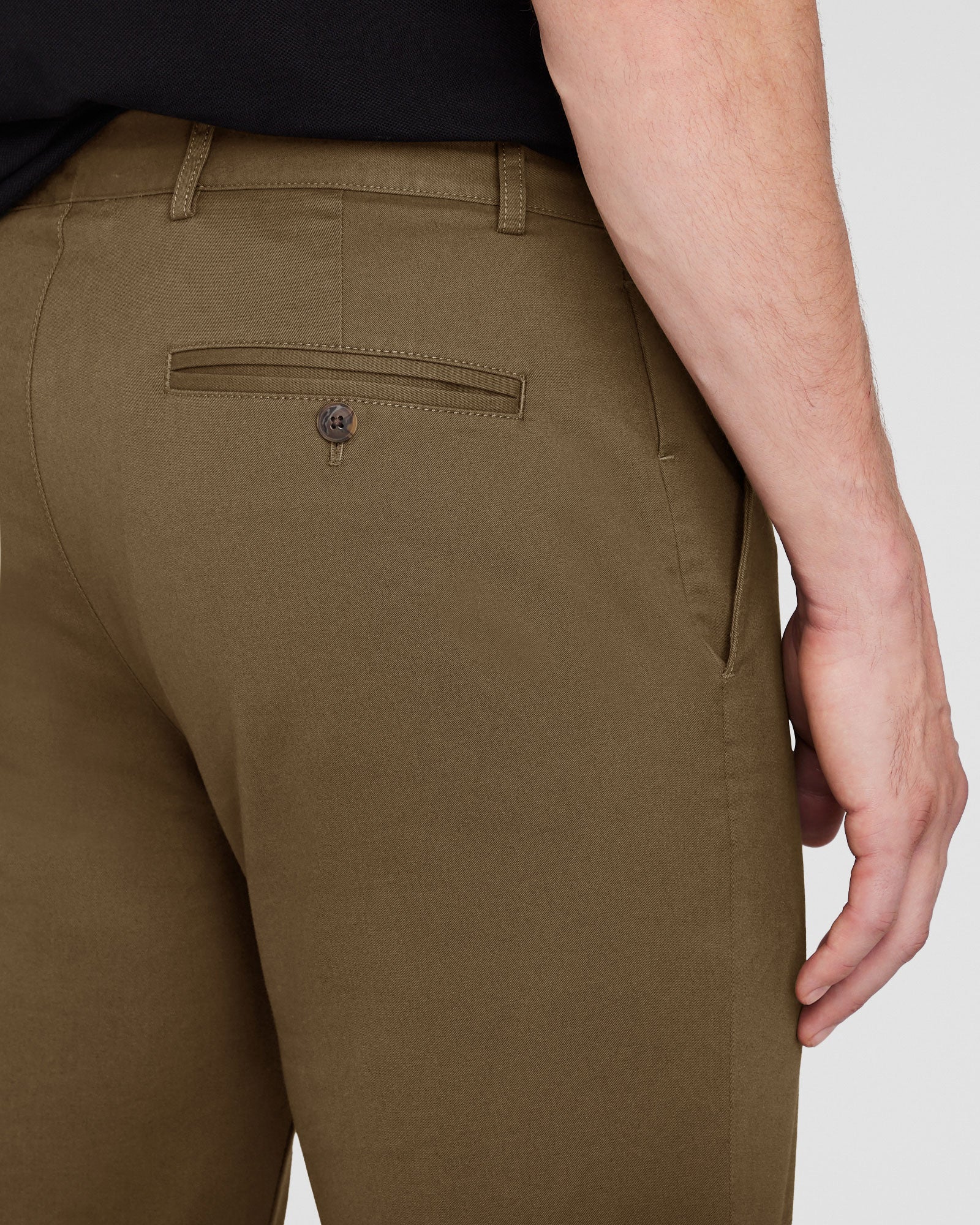 CLUB MONACO - Chino extensible Connor - Olive terne
