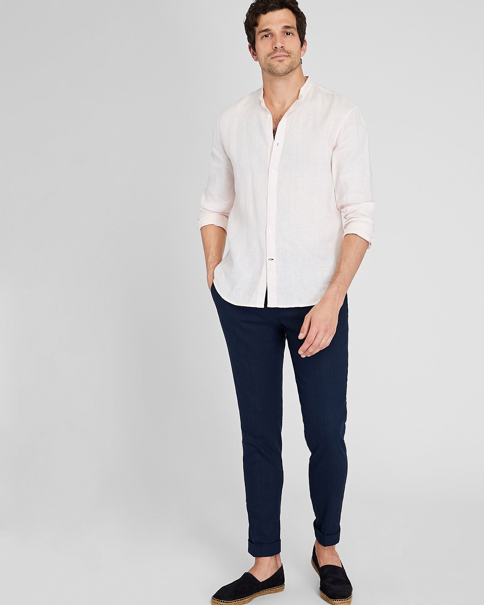 CLUB MONACO - Chemise en lin à col cravate - Rose clair