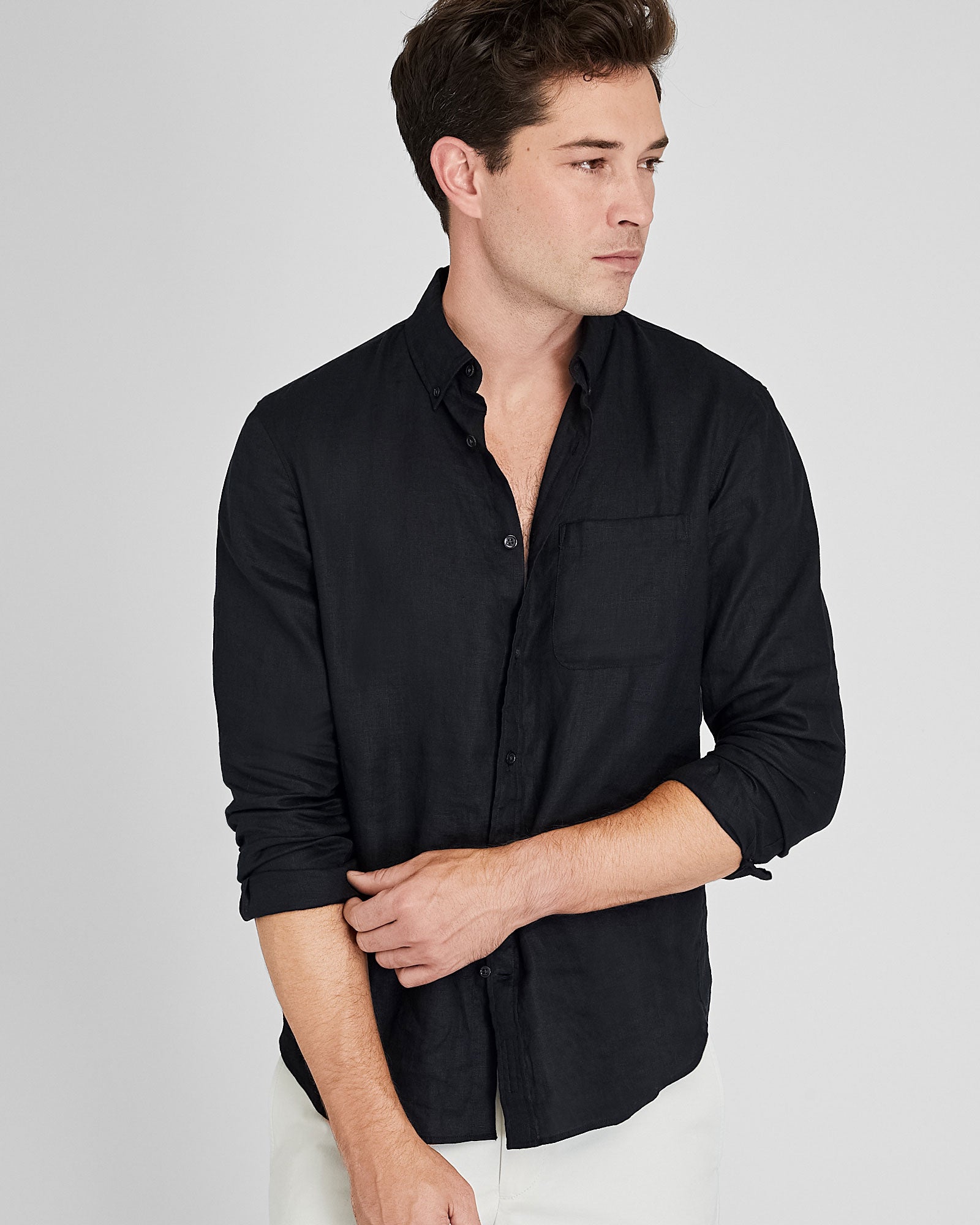 CLUB MONACO - Chemise manches longues en lin unie - Noir