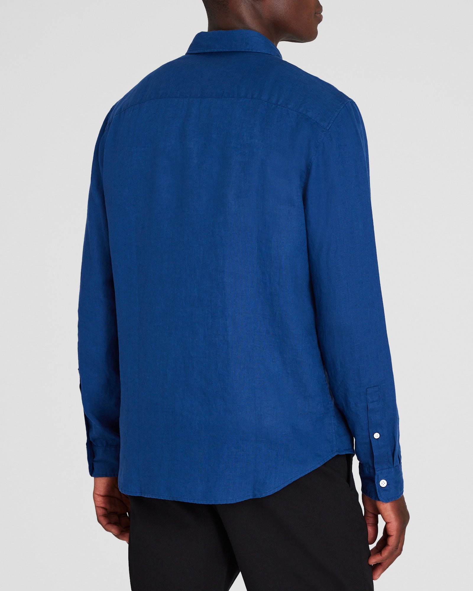 CLUB MONACO - Chemise manches longues en lin unie - Base bleue