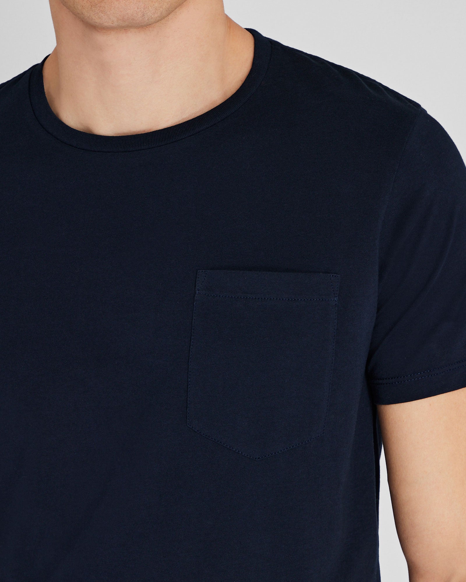 CLUB MONACO - T-shirt à poche Williams - Marine