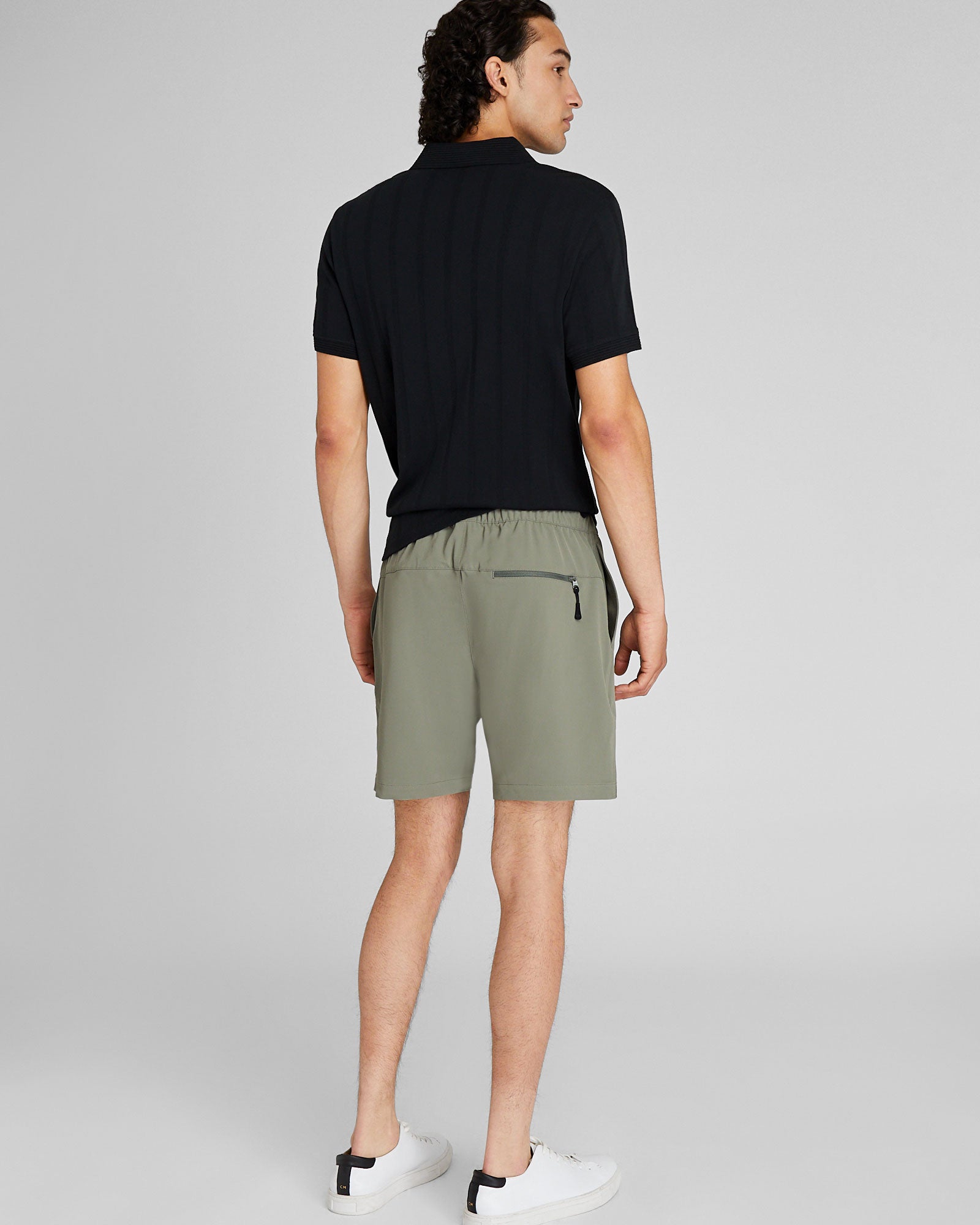 CLUB MONACO - Athletic Shorts - Dusty Olive