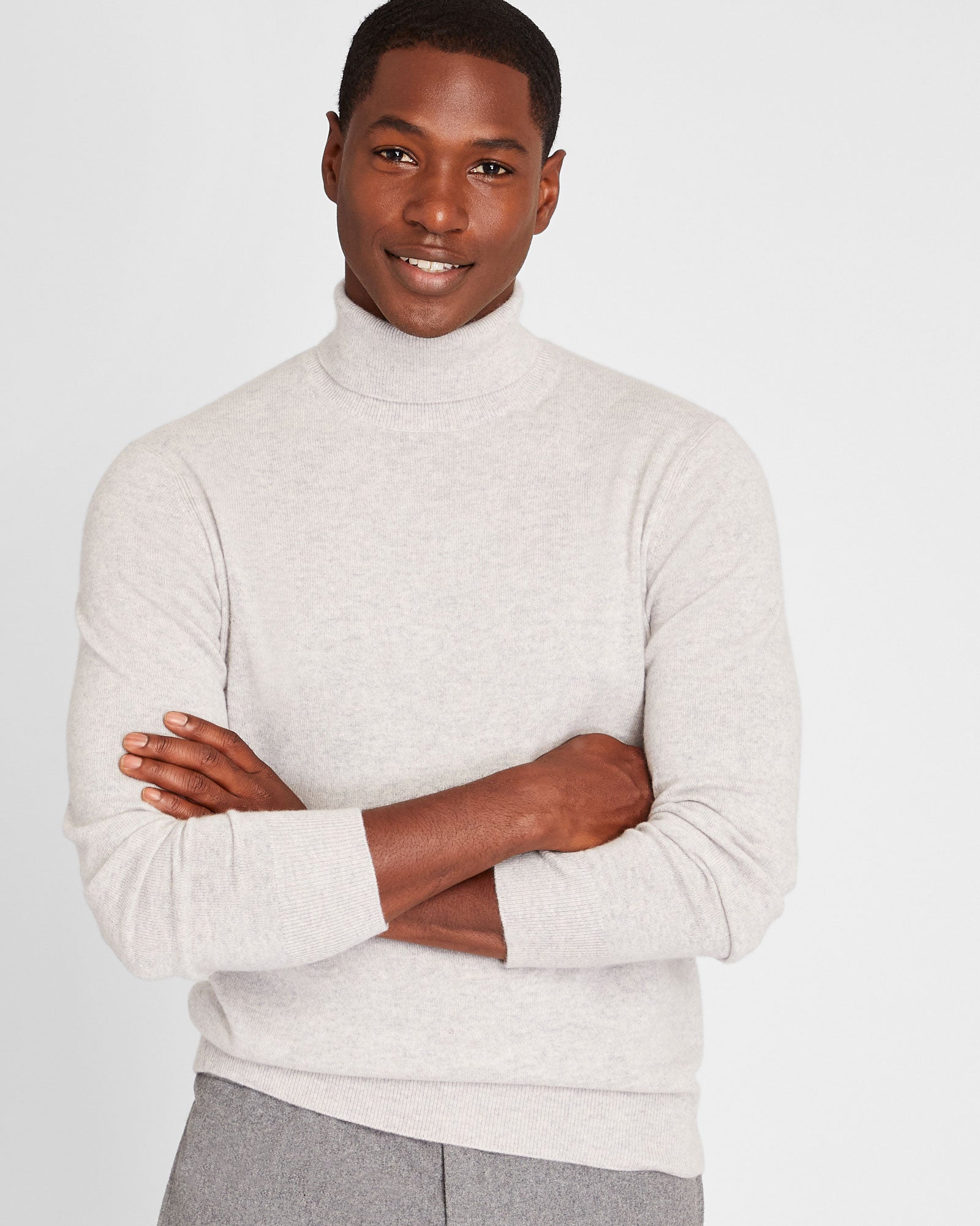 CLUB MONACO - Cashmere Turtleneck - Light Heather Grey