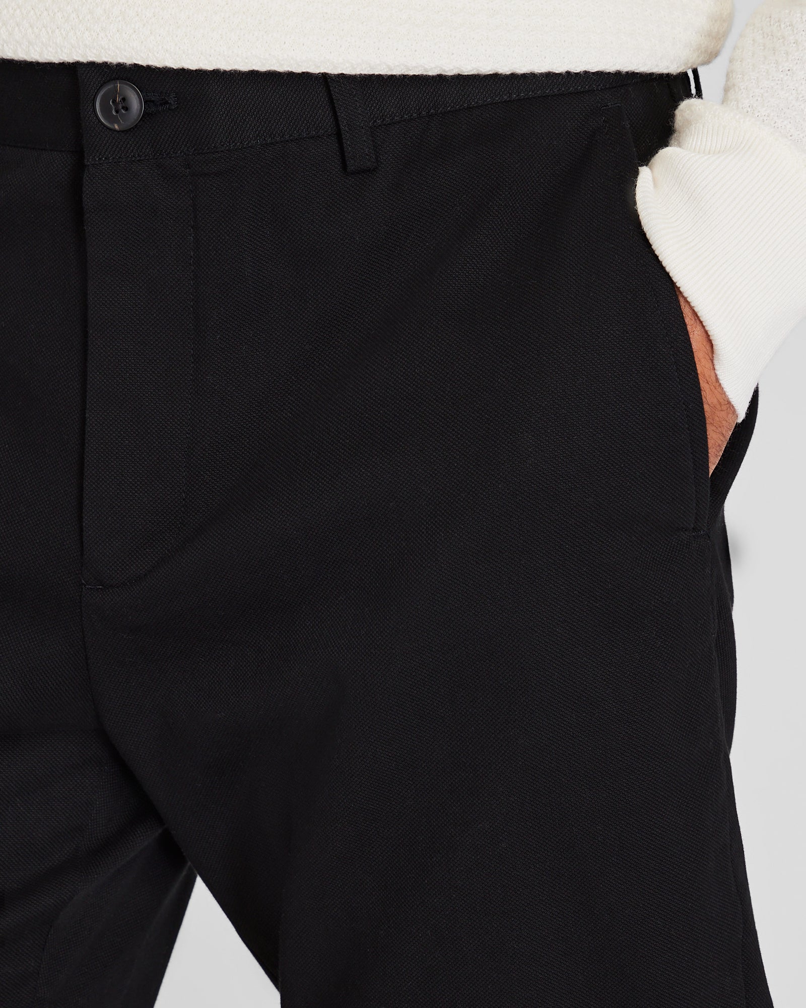 CLUB MONACO - Baxter Texture 7" Short - Black