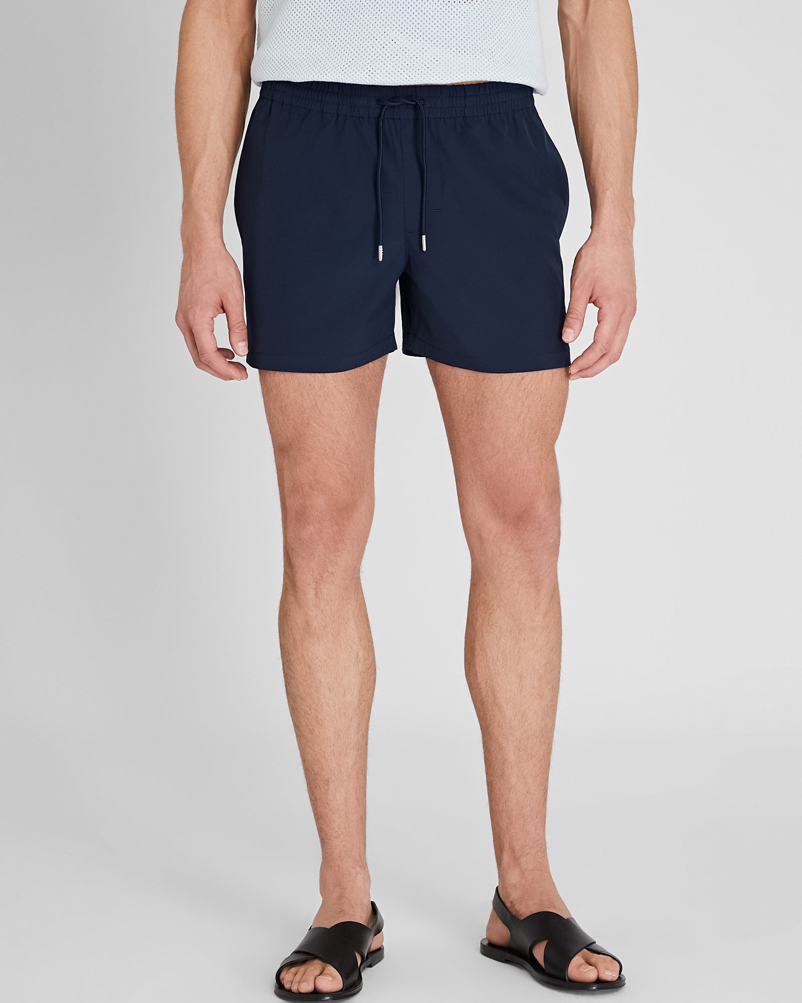 CLUB MONACO - Arlen Solid 4" Swim Trunk - Navy
