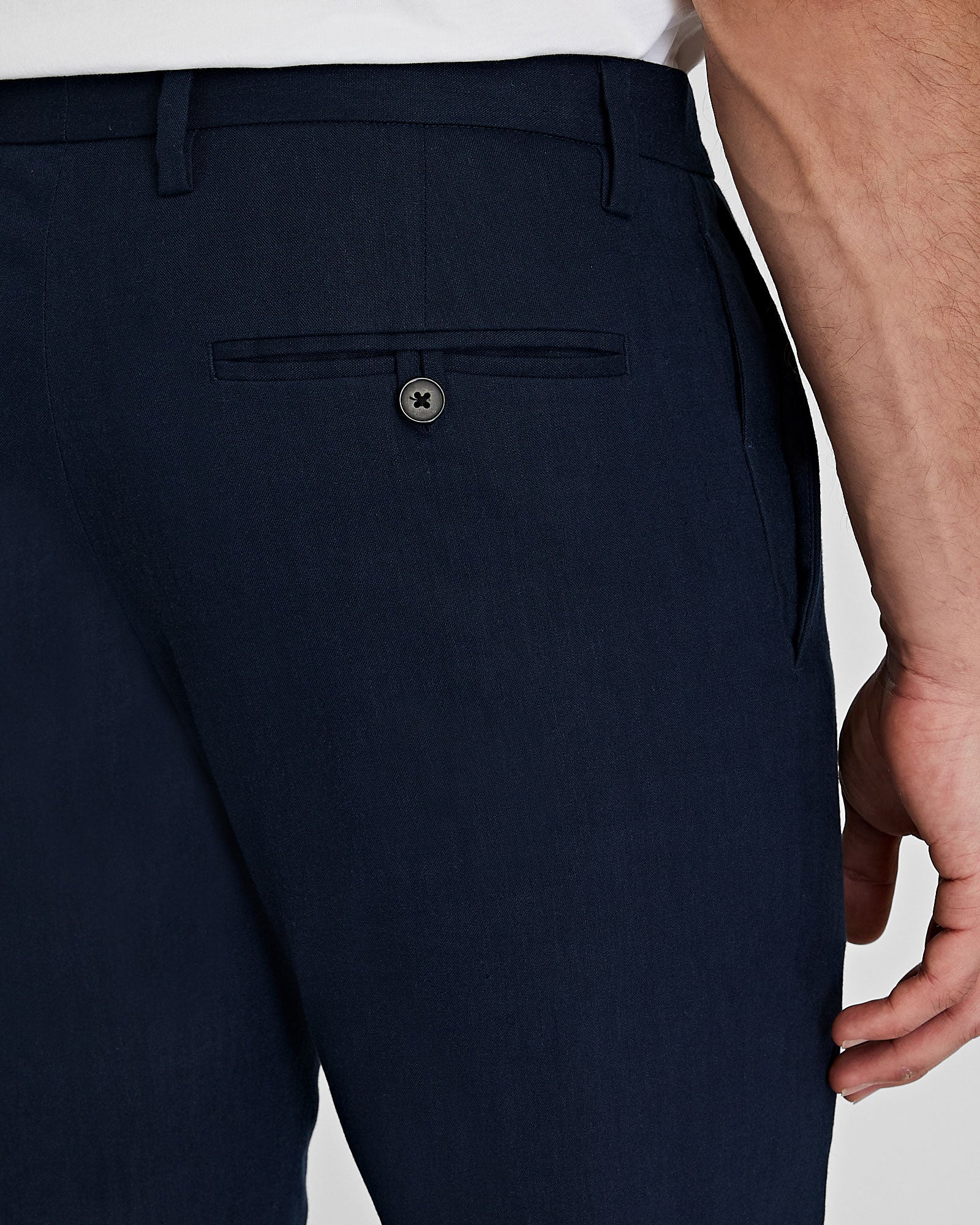 CLUB MONACO - Pantalon habillé Sutton en lin - Marine
