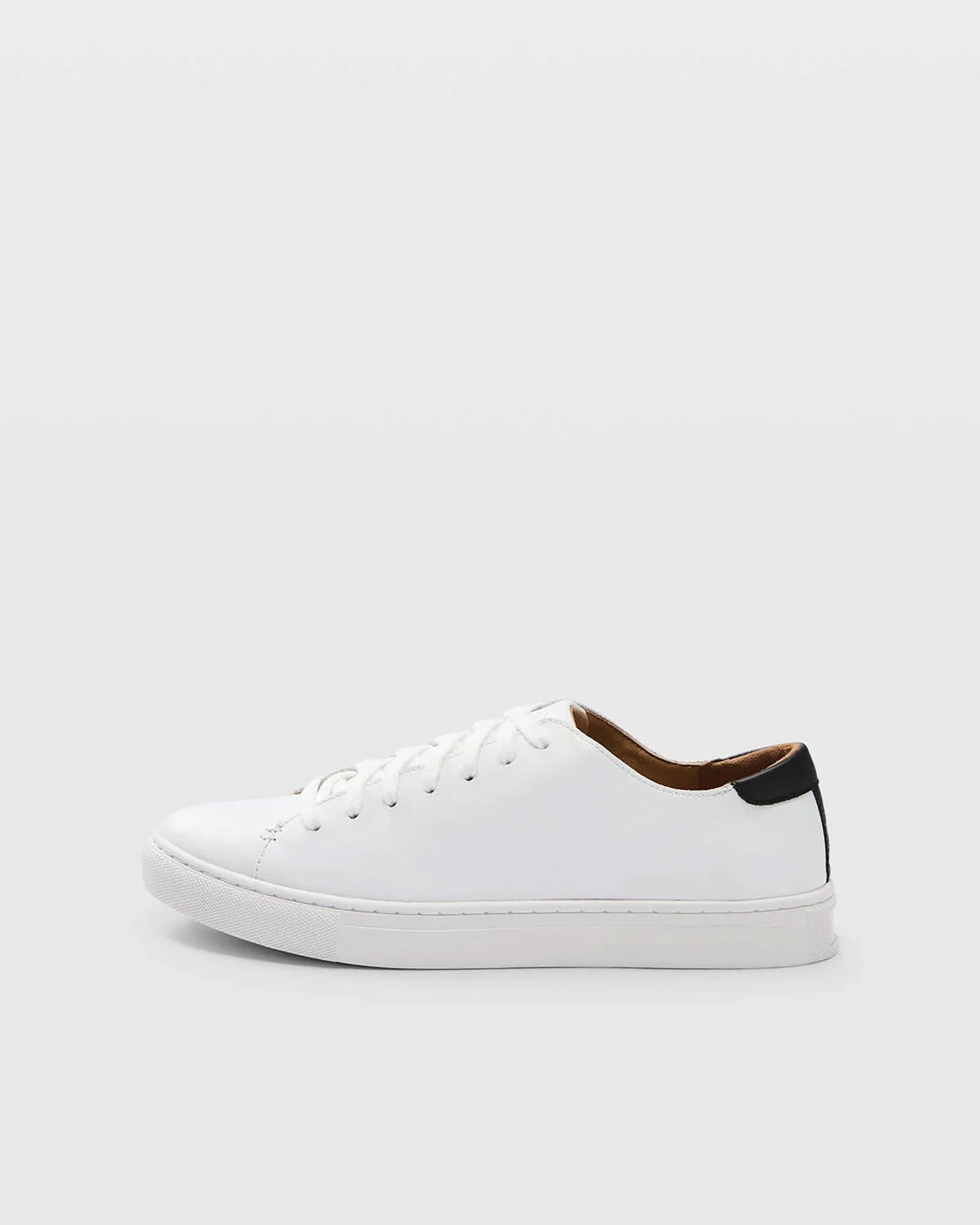 CLUB MONACO - Baskets en cuir Club Monaco - Blanc